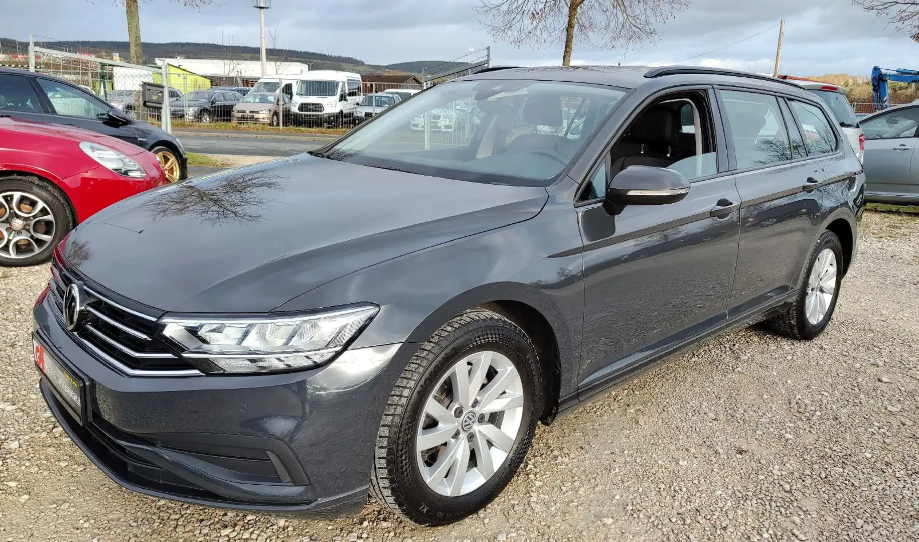 Volkswagen Passat Variant 1.6 TDI DSG* ACC*LAN*Navi*Kamera* Grau - 1