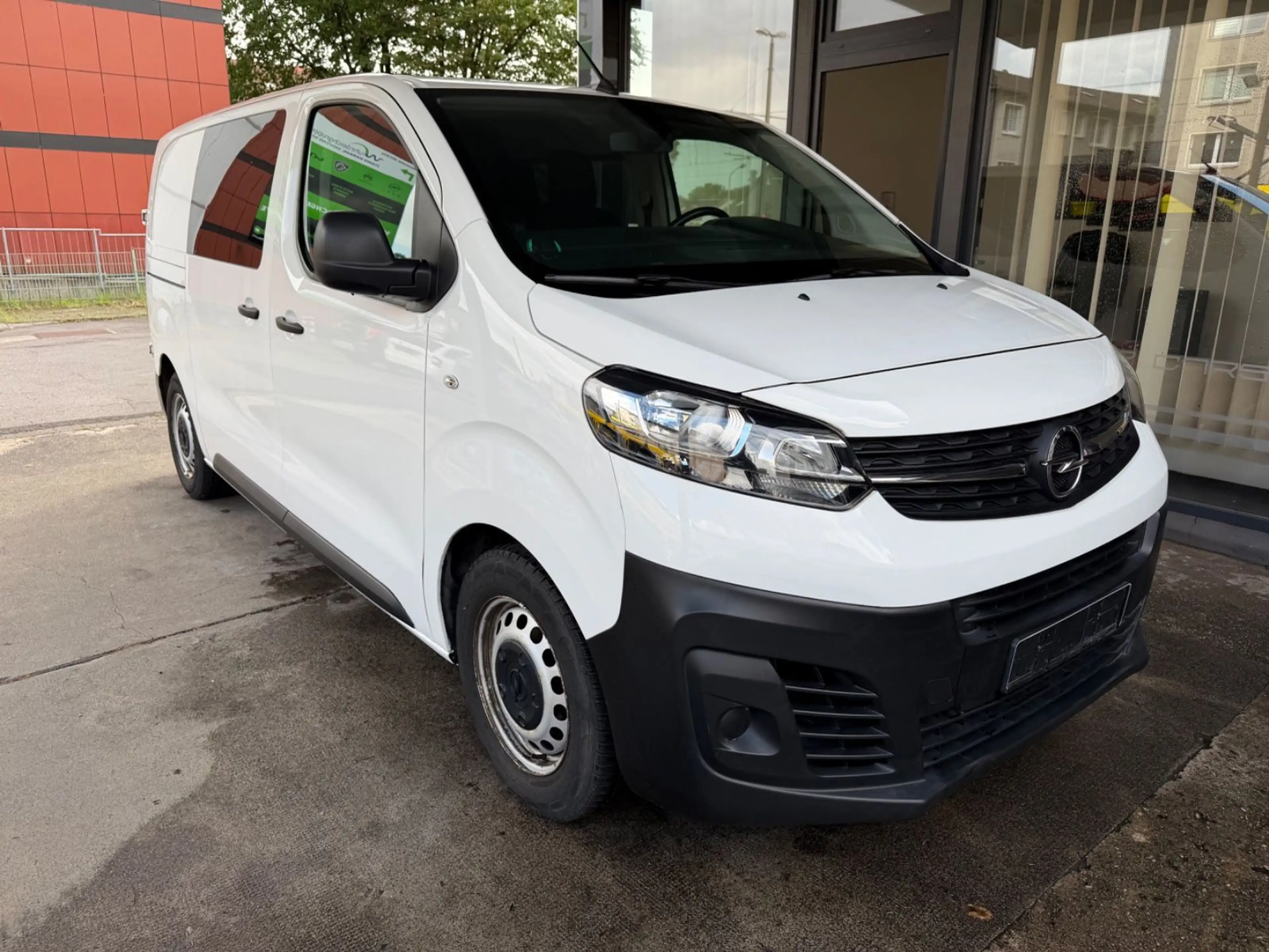 Opel Vivaro Kasten Edition M  Doppelkabine — photo 2