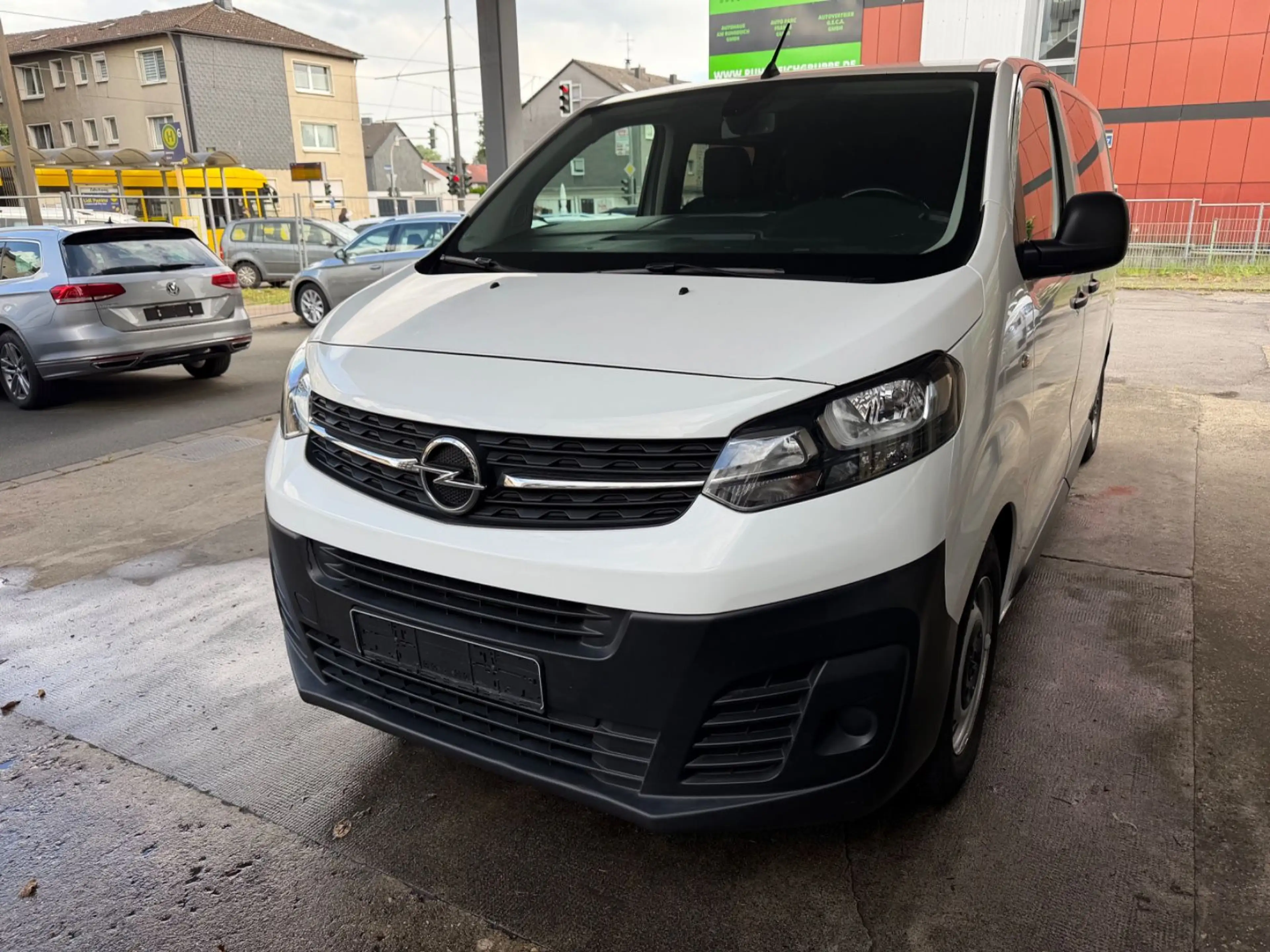Opel Vivaro Kasten Edition M Doppelkabine