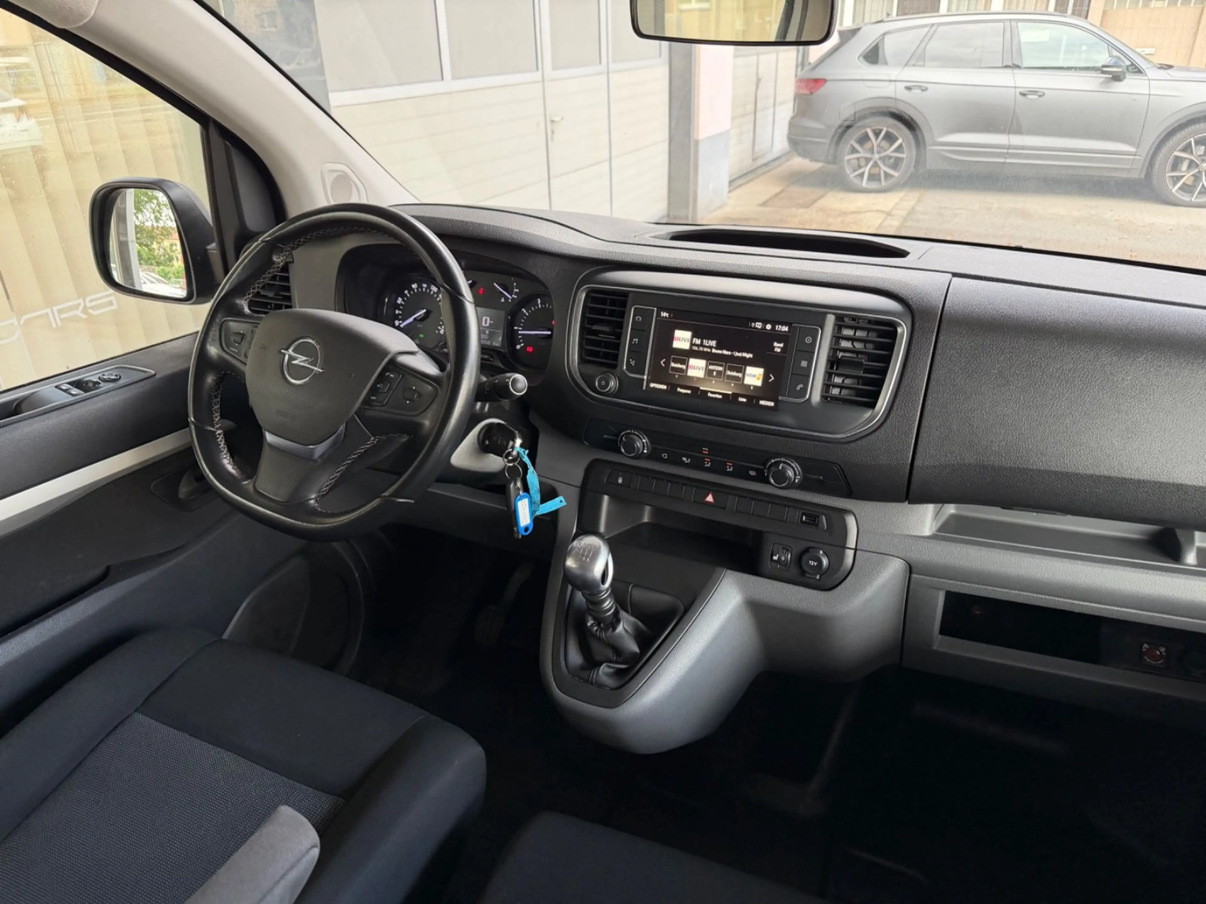 Opel Vivaro Kasten Edition M  Doppelkabine — photo 8