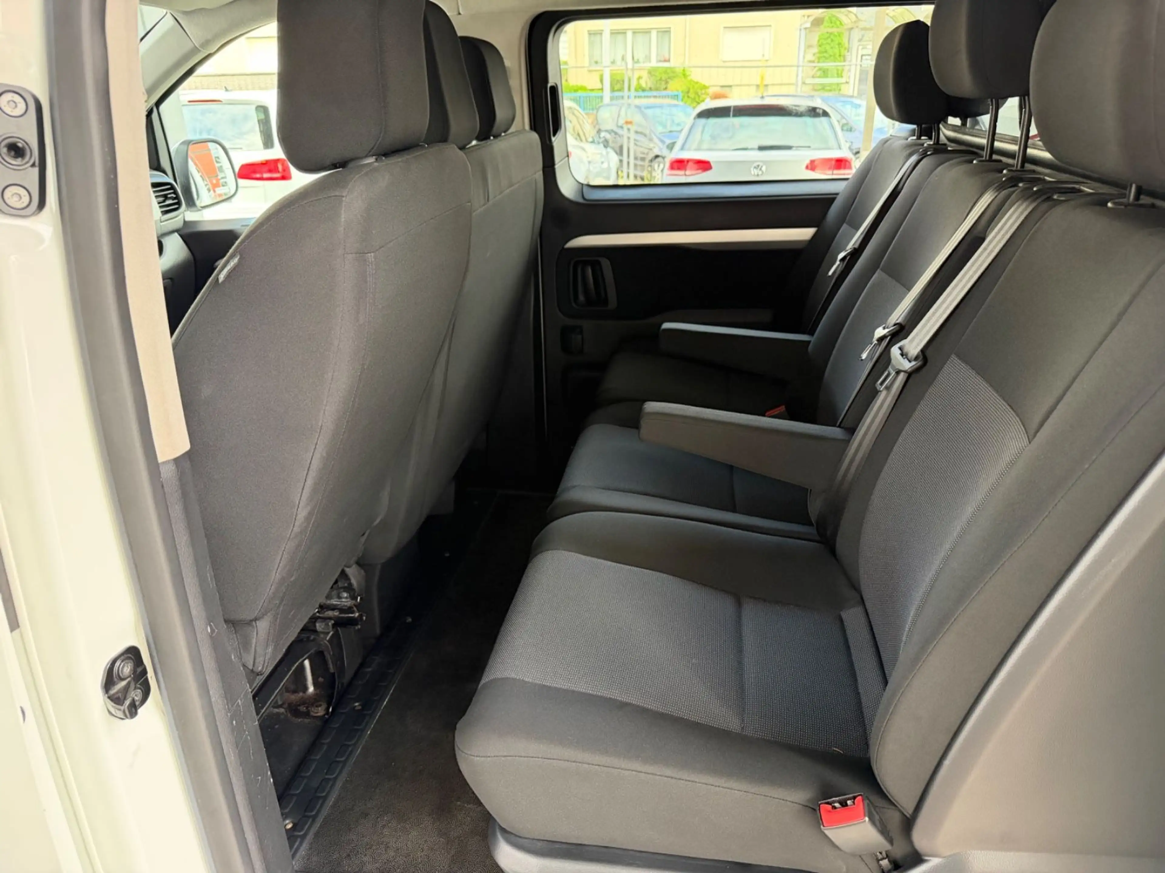 Opel Vivaro Kasten Edition M  Doppelkabine — photo 10
