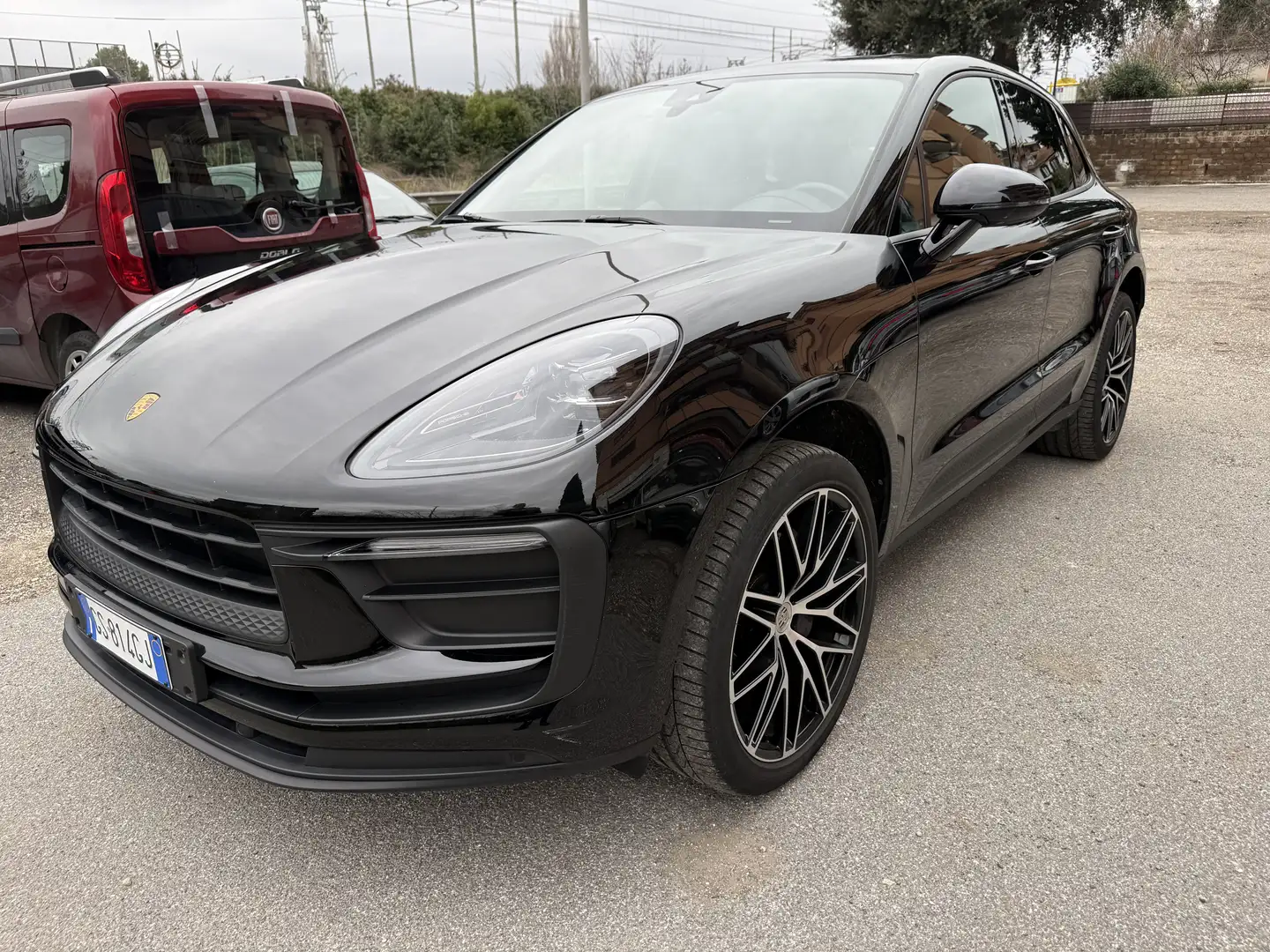 Porsche Macan Macan I 2022 2.0 265cv pdk Noir - 1