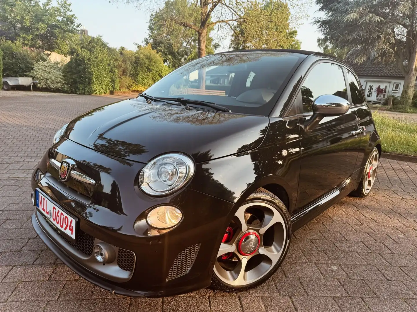 Abarth 595C /1. Hand/DAB+/Service neu/Leder/Soundsystem Noir - 1