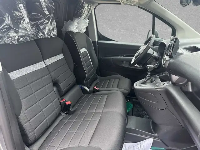 Citroen Berlingo view 3