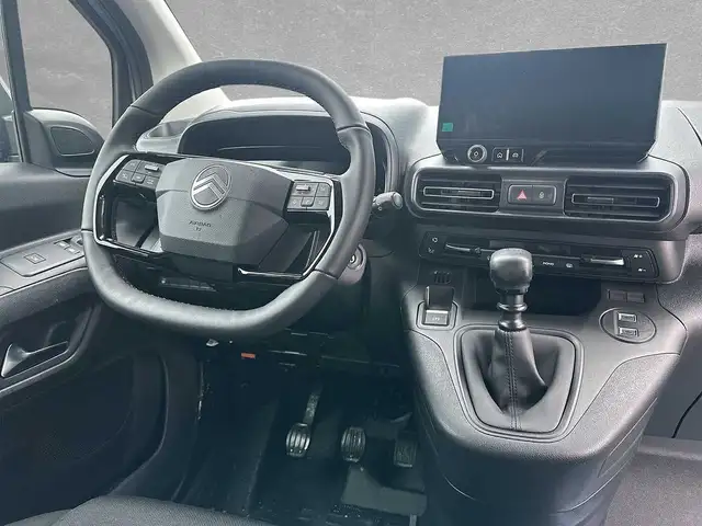 Citroen Berlingo view 4