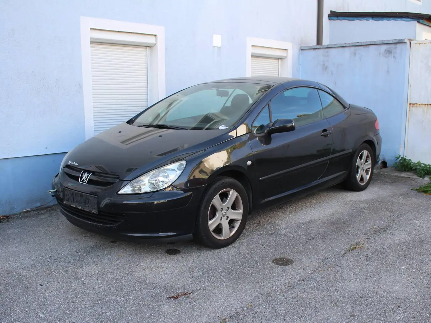 Peugeot 307 CC - Cabrio -2,0 Benzin - Motorschaden- Nicht Fahrbereit ! Schwarz - 2