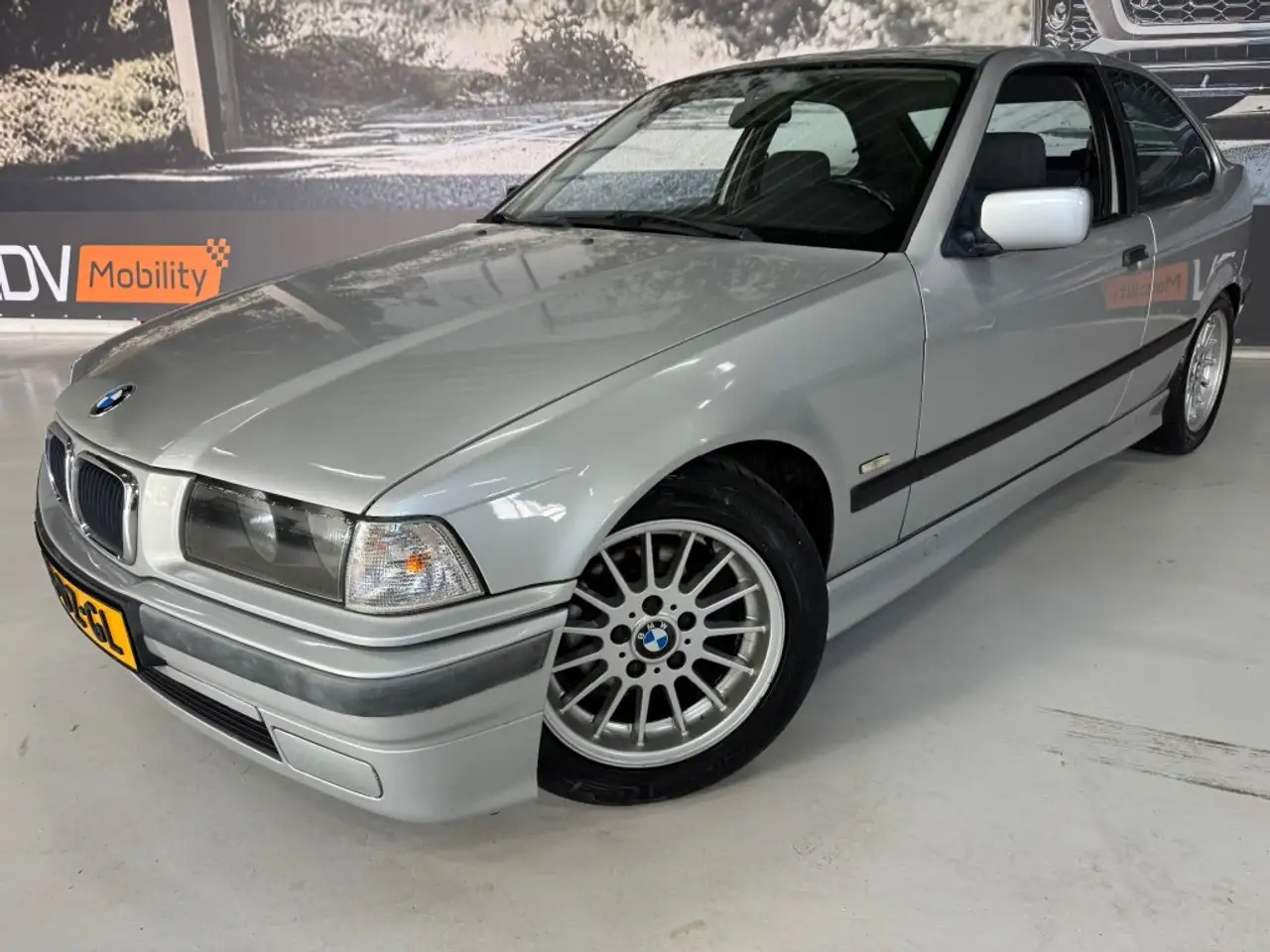 BMW 316 Compact 316I / Airco / LM velgen / Bluetooth / el., foto 3