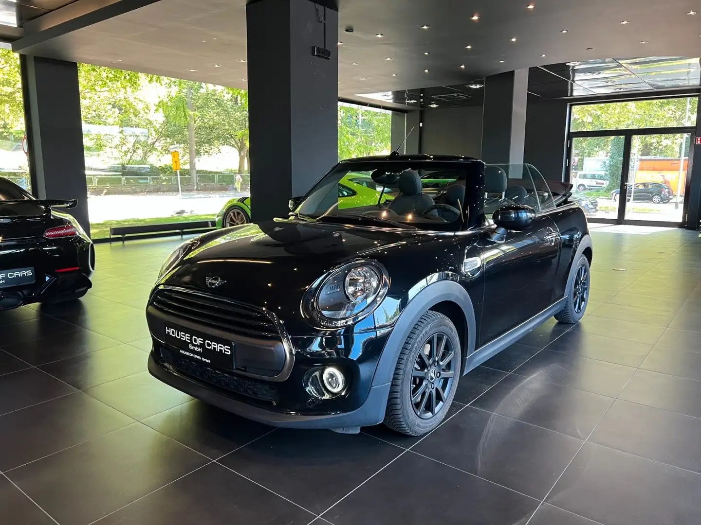 MINI One Cabrio Salt Schwarz - 1