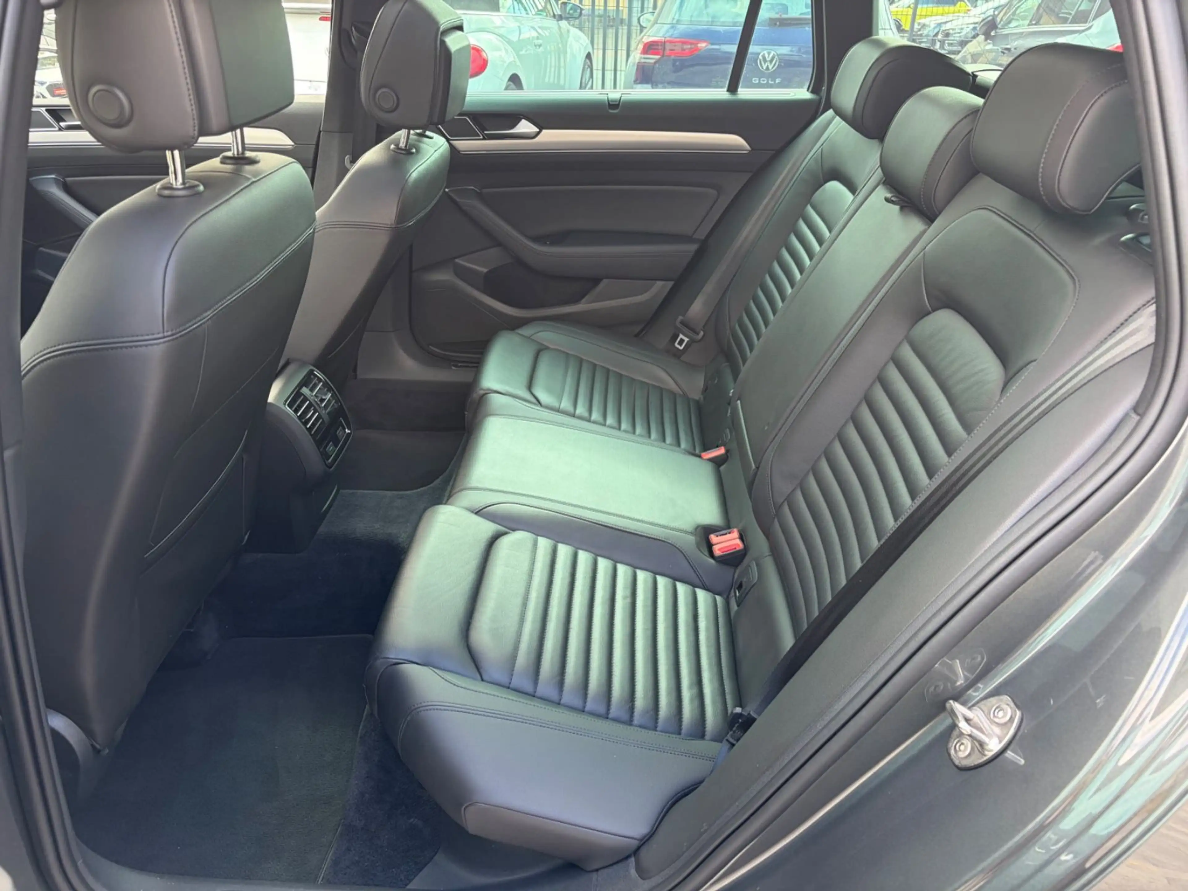 Volkswagen Passat Alltrack Passat Variant Alltrack 4Motion — photo 13