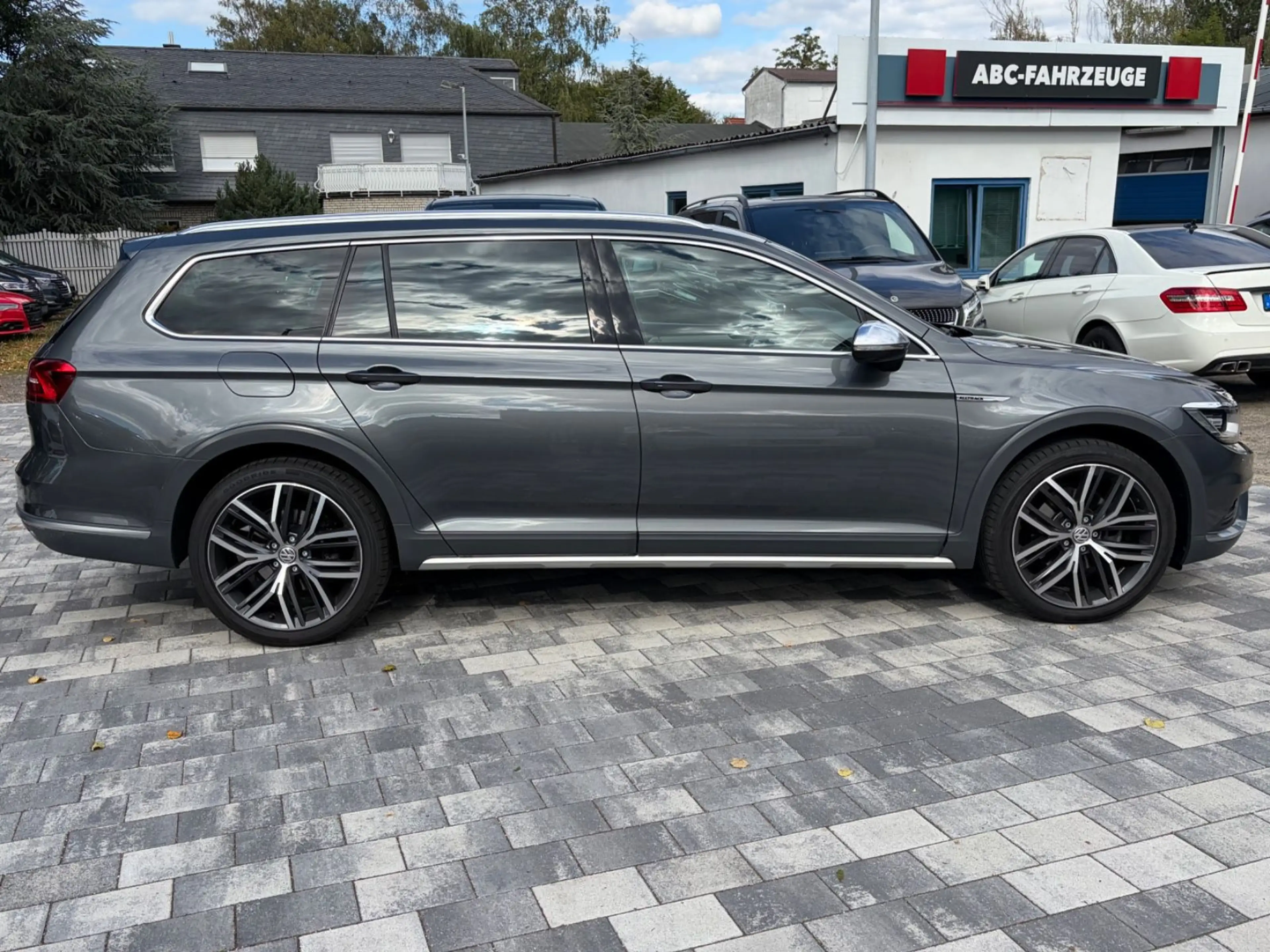 Volkswagen Passat Alltrack Passat Variant Alltrack 4Motion — photo 4