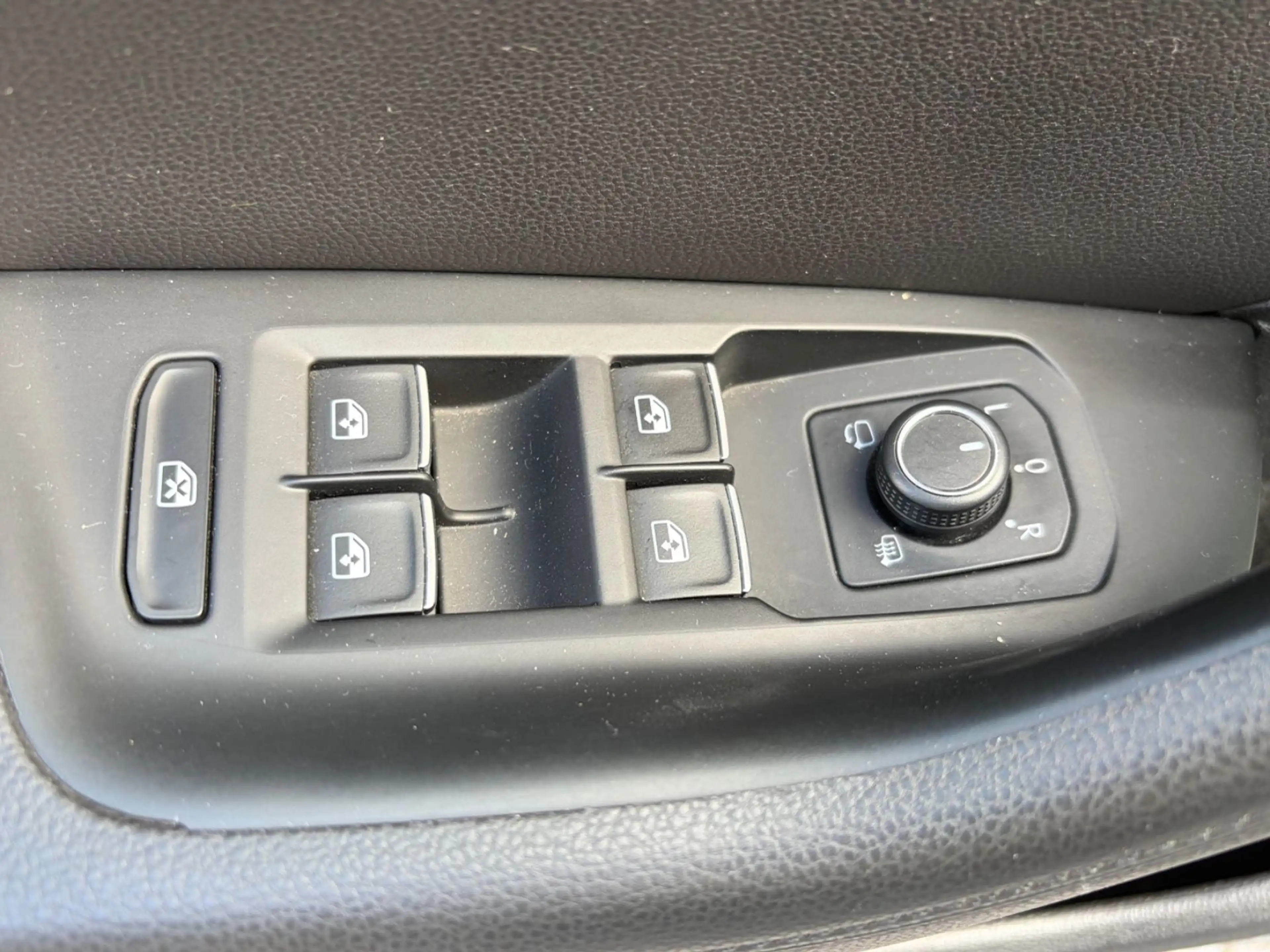 Volkswagen Passat Alltrack Passat Variant Alltrack 4Motion — photo 11