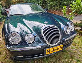 S-Type 4.0 V8