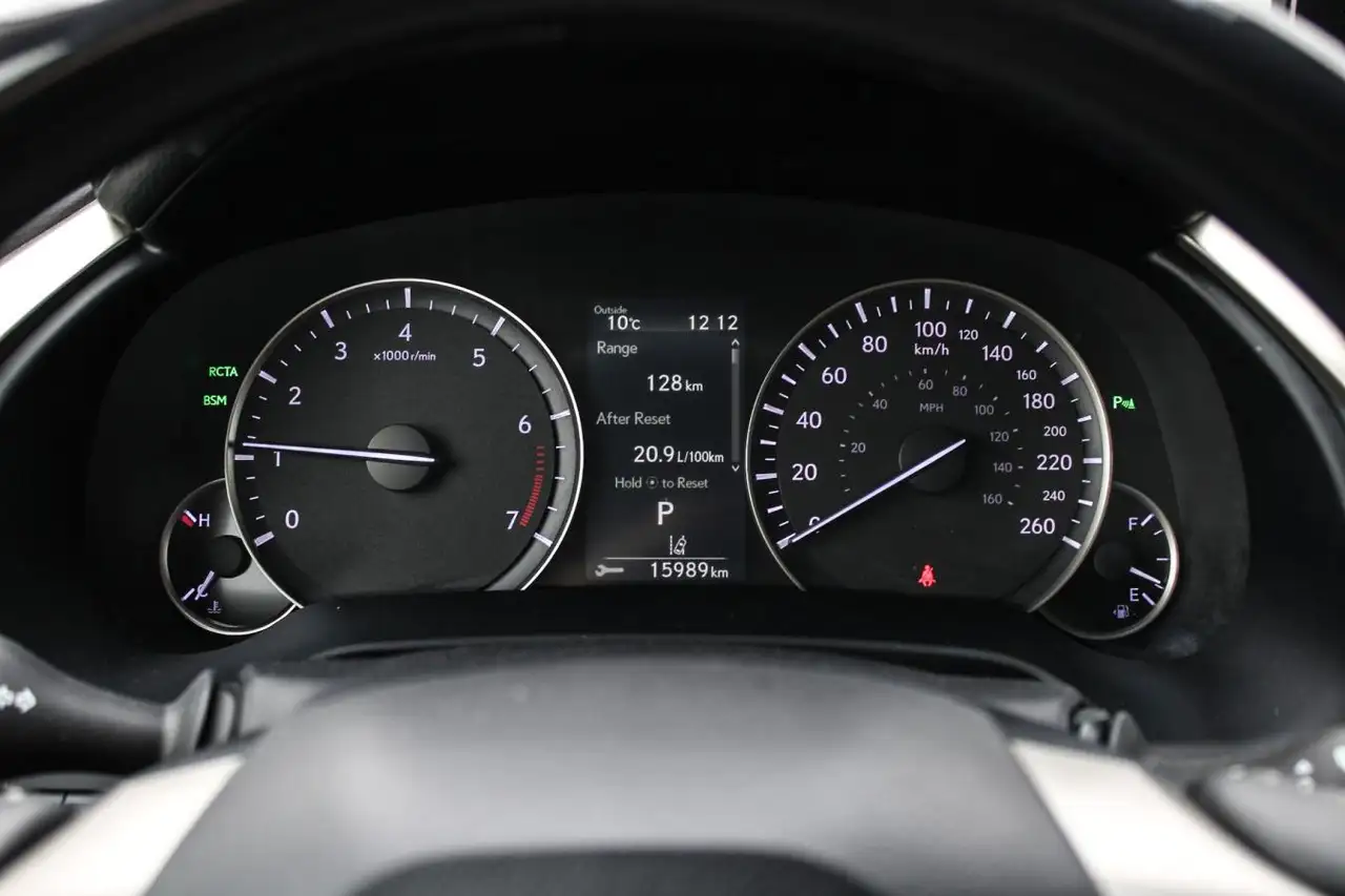 Lexus RX снимка Lexus RX