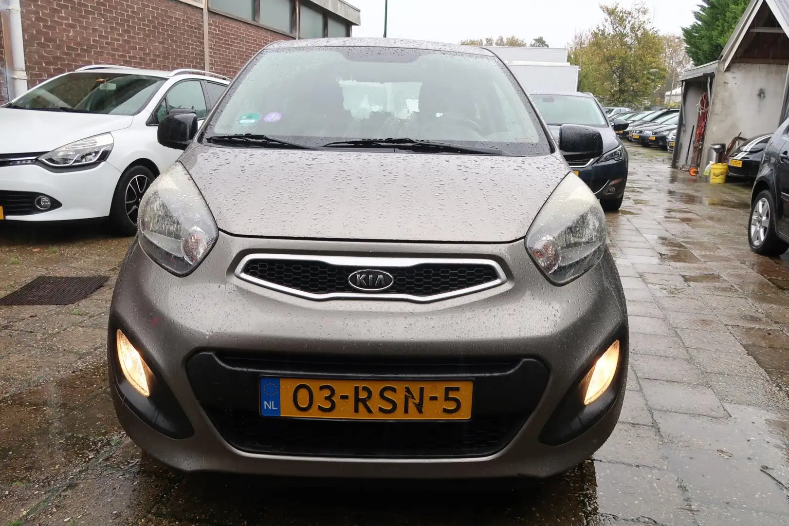 Kia Picanto 1.0 CVVT Airco Grijs - 2