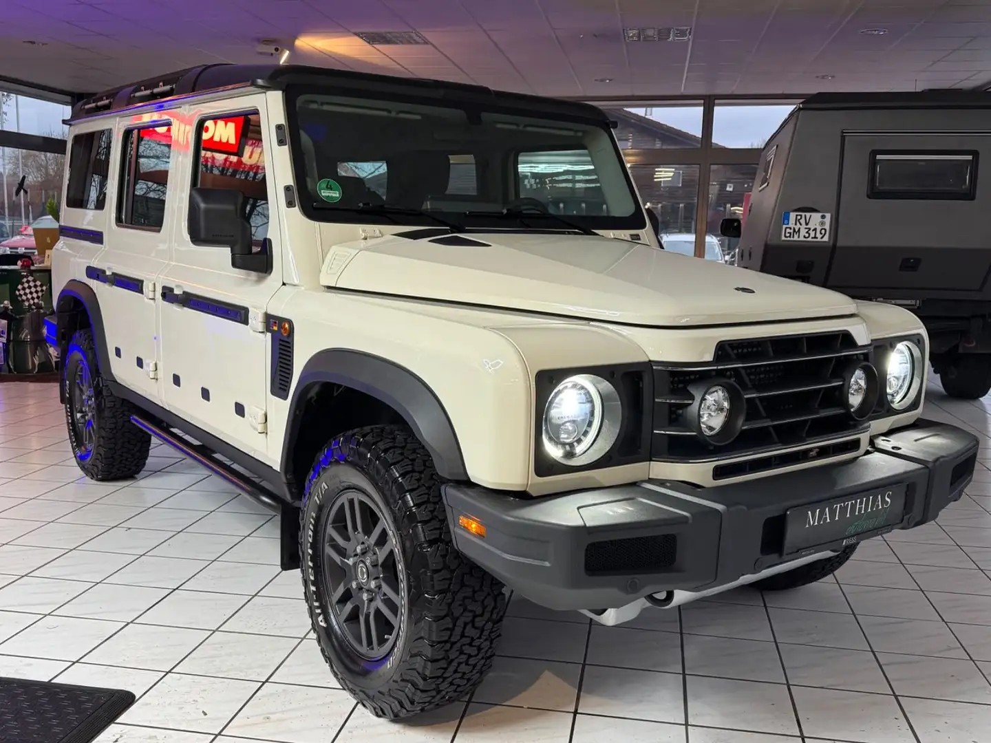 Ineos Grenadier Station Wagon Fieldmaster Edition 3.0d Béžová - 2