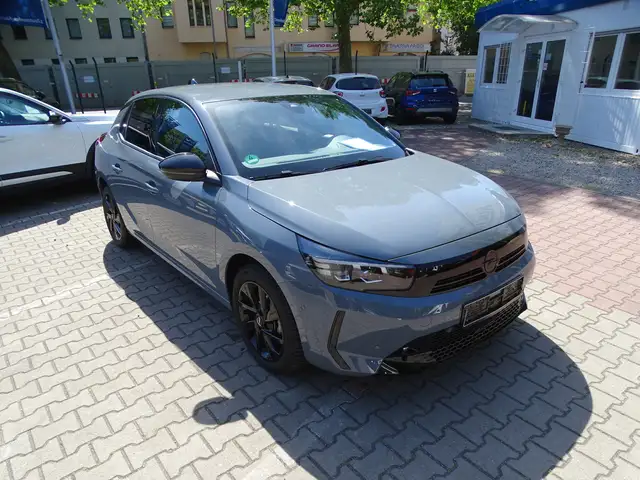 Opel Corsa view 6