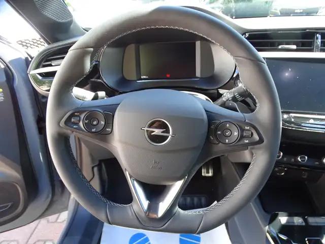 Opel Corsa view 10