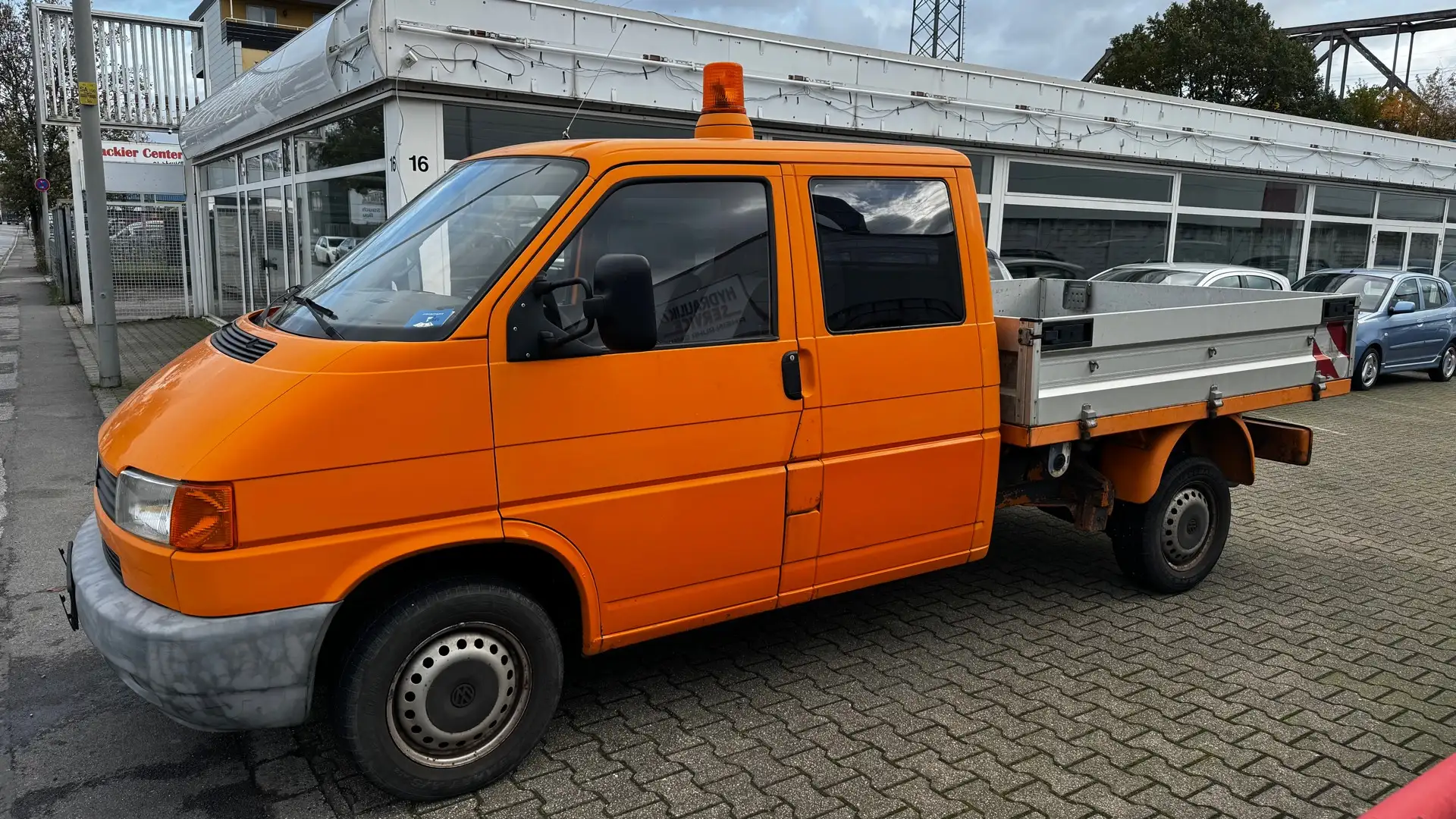 Volkswagen T4 Pritsche Doppelkabine * LPG * TÜV NEU * Arancione - 1