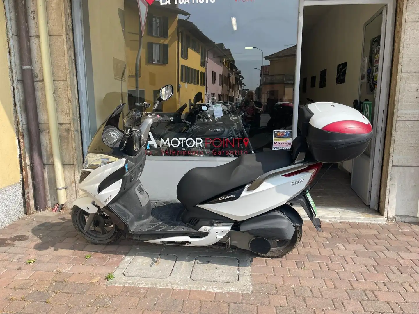 Kymco Grand Dink 300 Bianco - 1