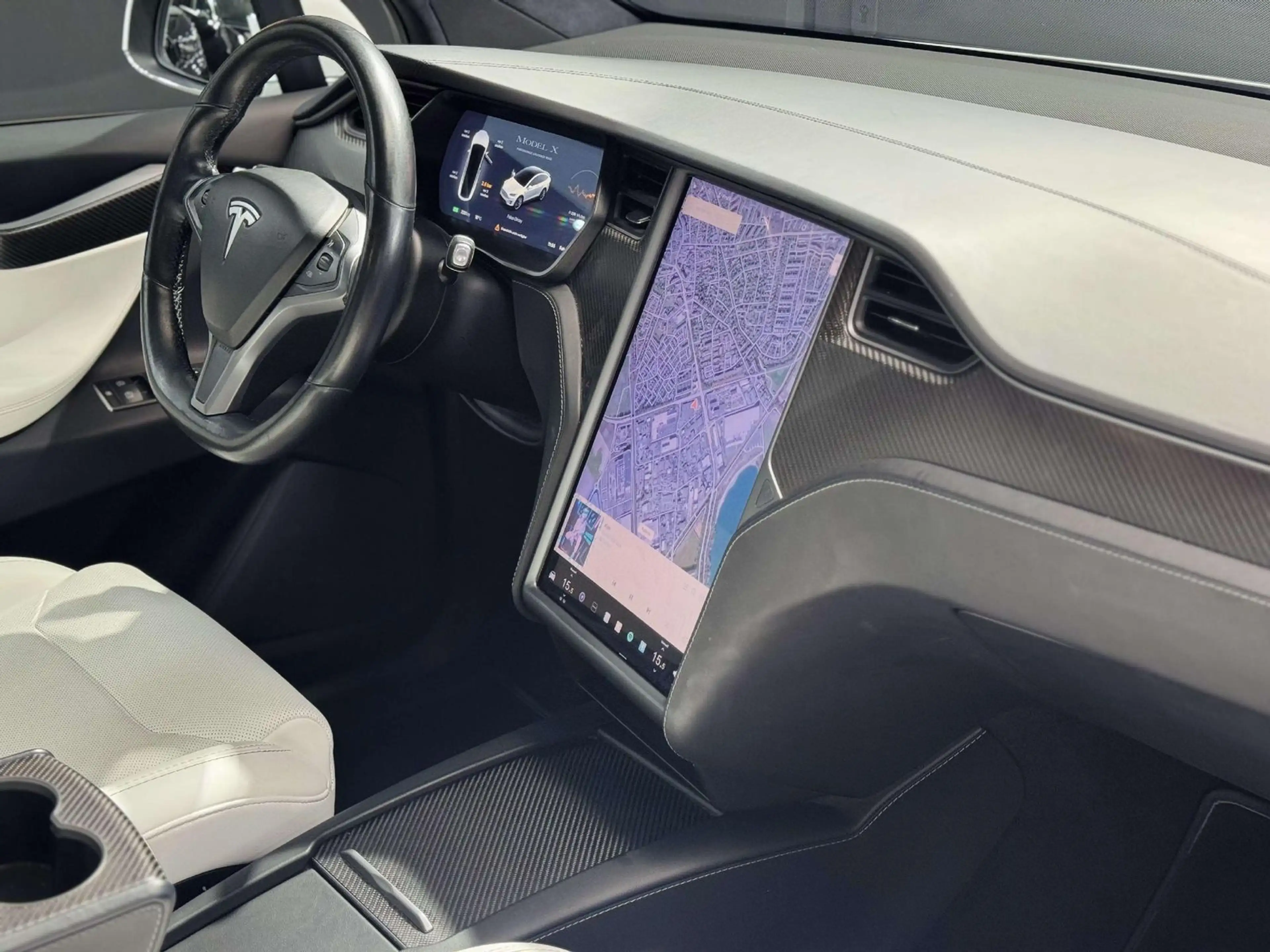 Tesla Model X Performance Dual*1.Hand*6 Sitzer*Panorama* — photo 9