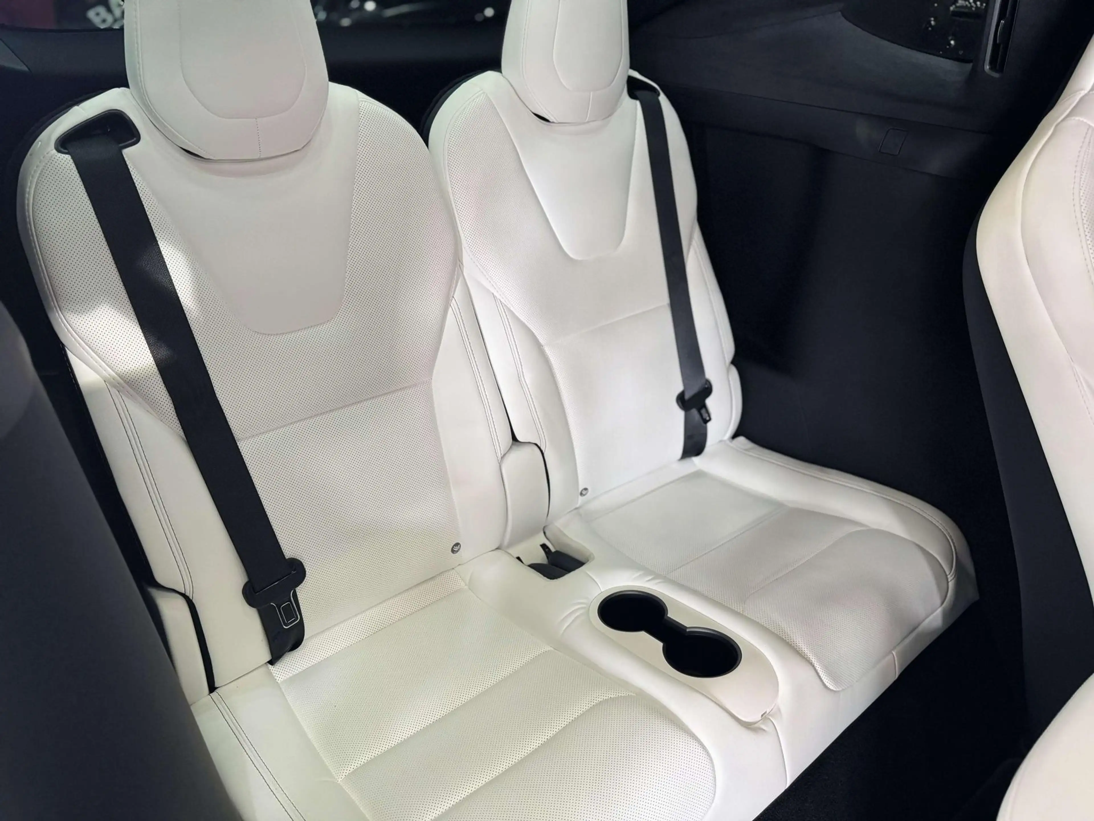 Tesla Model X Performance Dual*1.Hand*6 Sitzer*Panorama* — photo 15