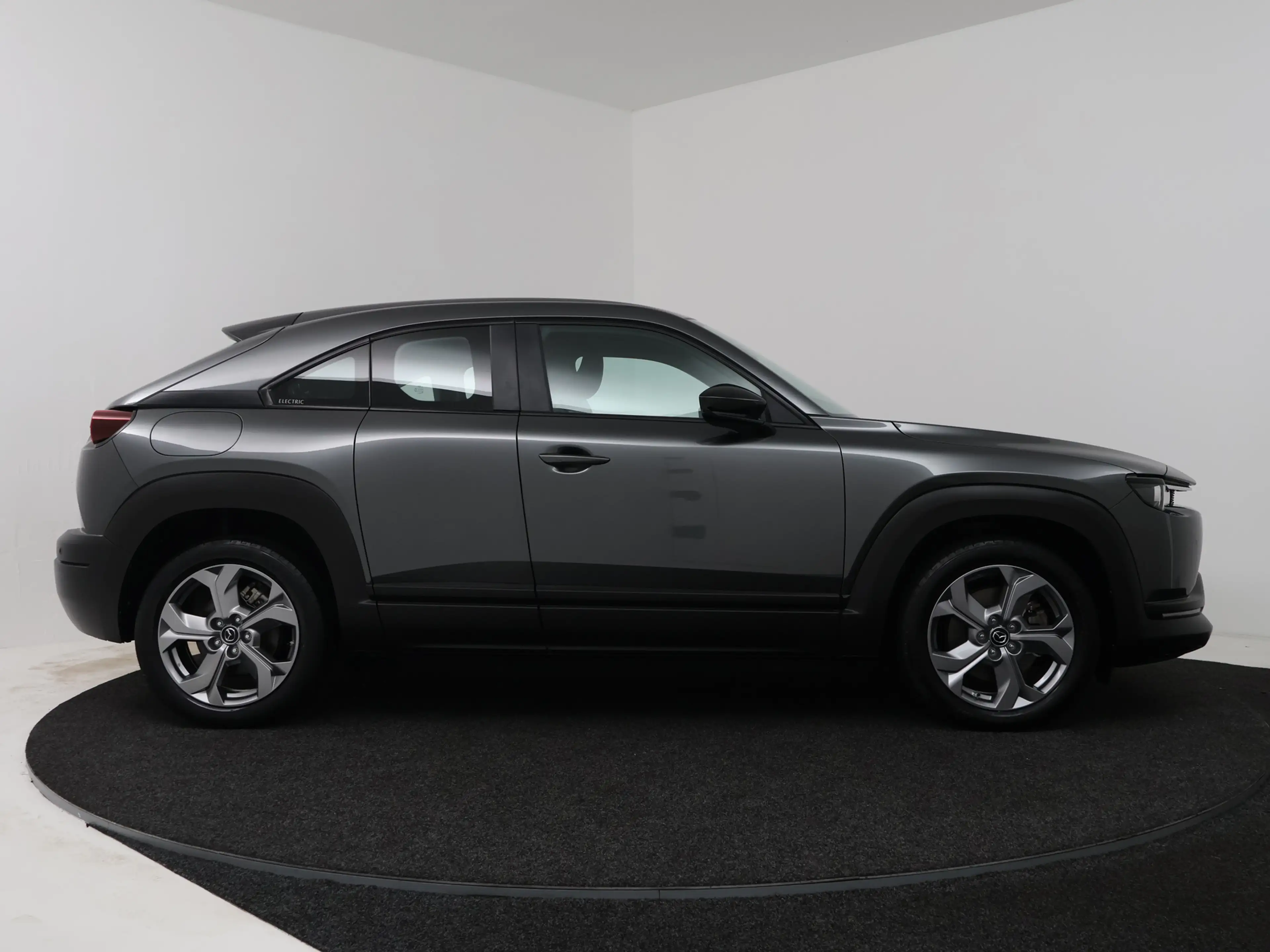 Mazda MX-30 e-SkyActiv 145 Comfort 36 kWh | Stuur-/Stoelverwar — photo 15