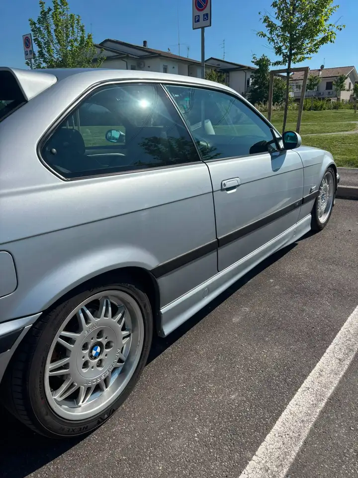 BMW 318 Serie 3 E36 Coupe 318is Coupe allestimento M3, foto 7