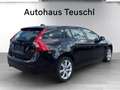 Volvo V60 D3 Kinetic Schwarz - thumbnail 4