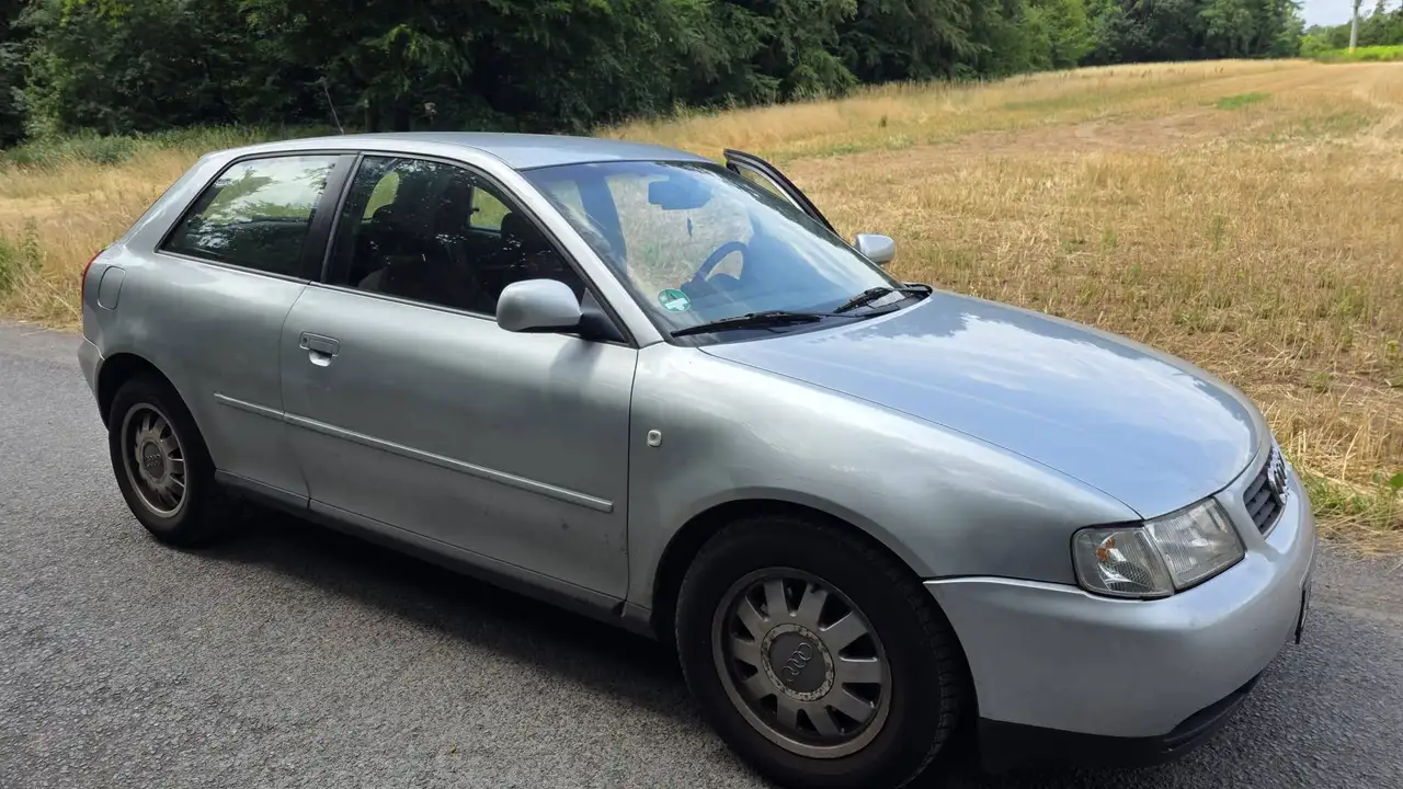 Audi A3 1.8 Ambition, foto 1