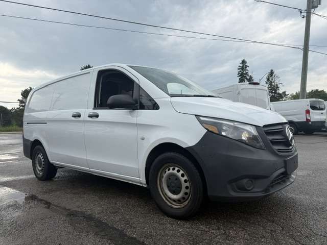 2022 Mercedes-Benz Metris Cargo Van