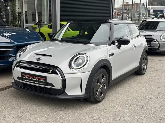 MINI Cooper S MINI Cooper SE 32,6kWh Aut.