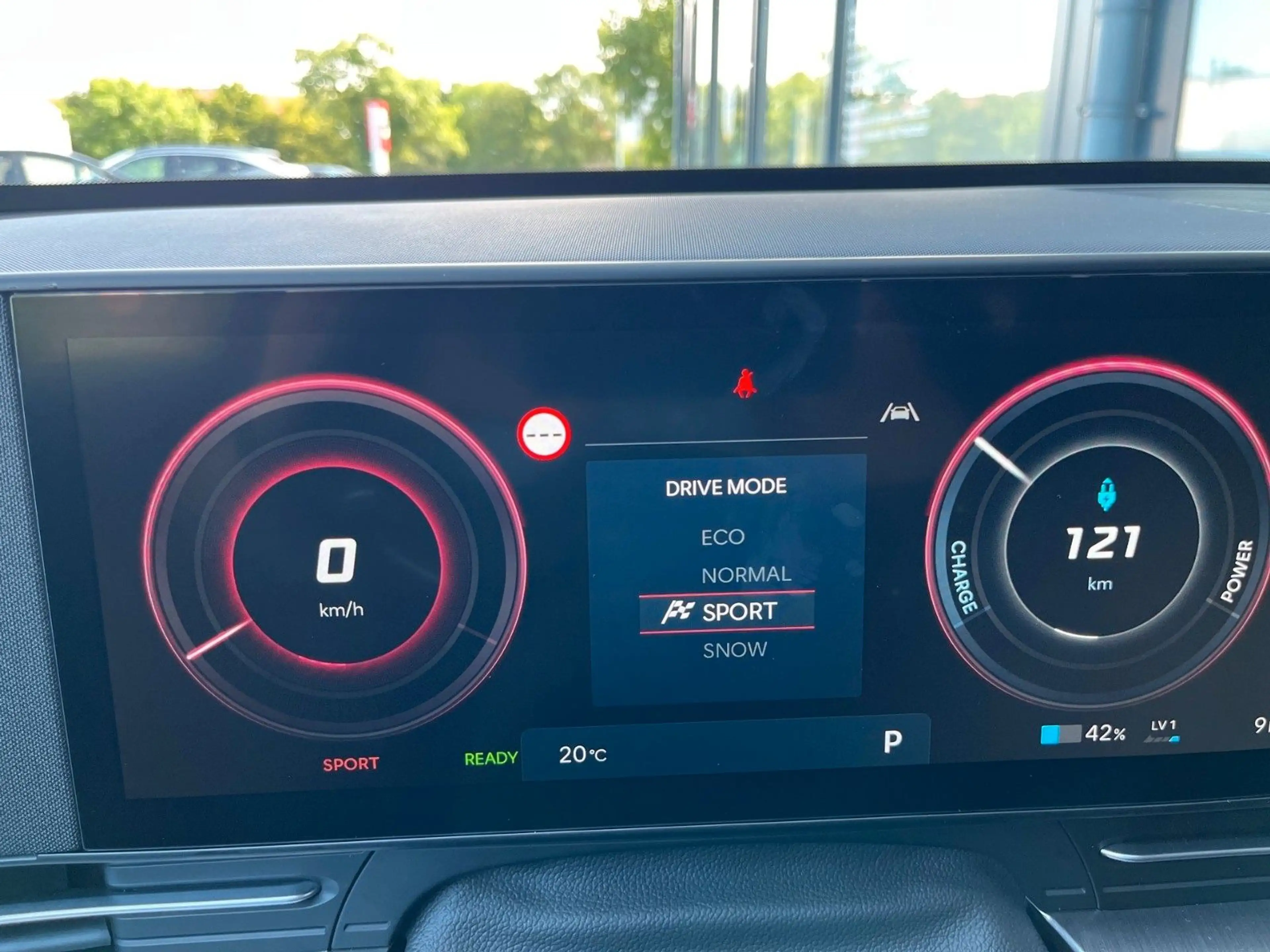 Hyundai KONA Elektro Trend 65 kWh Wärmepumpe LED Navi — photo 10