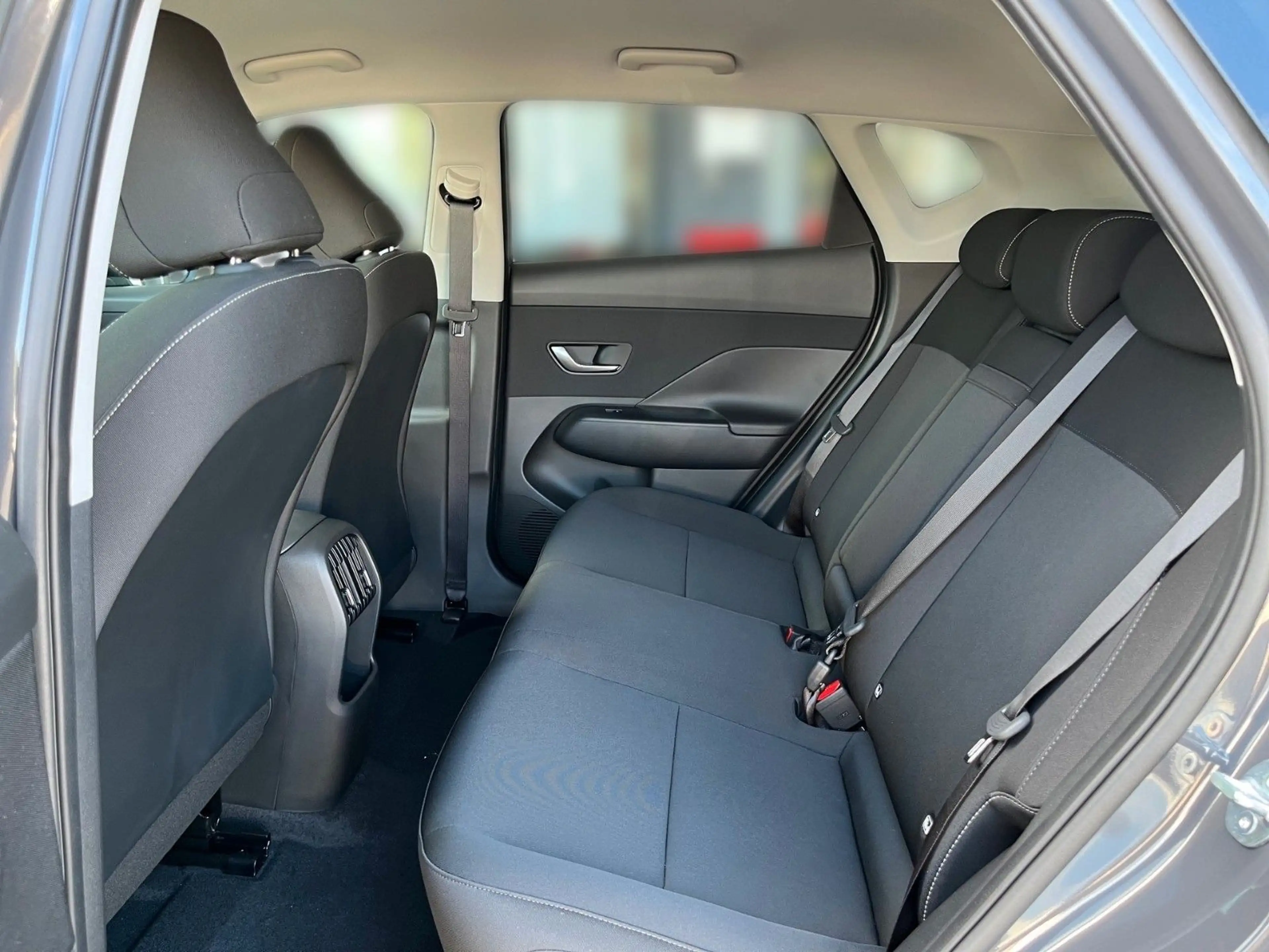 Hyundai KONA Elektro Trend 65 kWh Wärmepumpe LED Navi — photo 7
