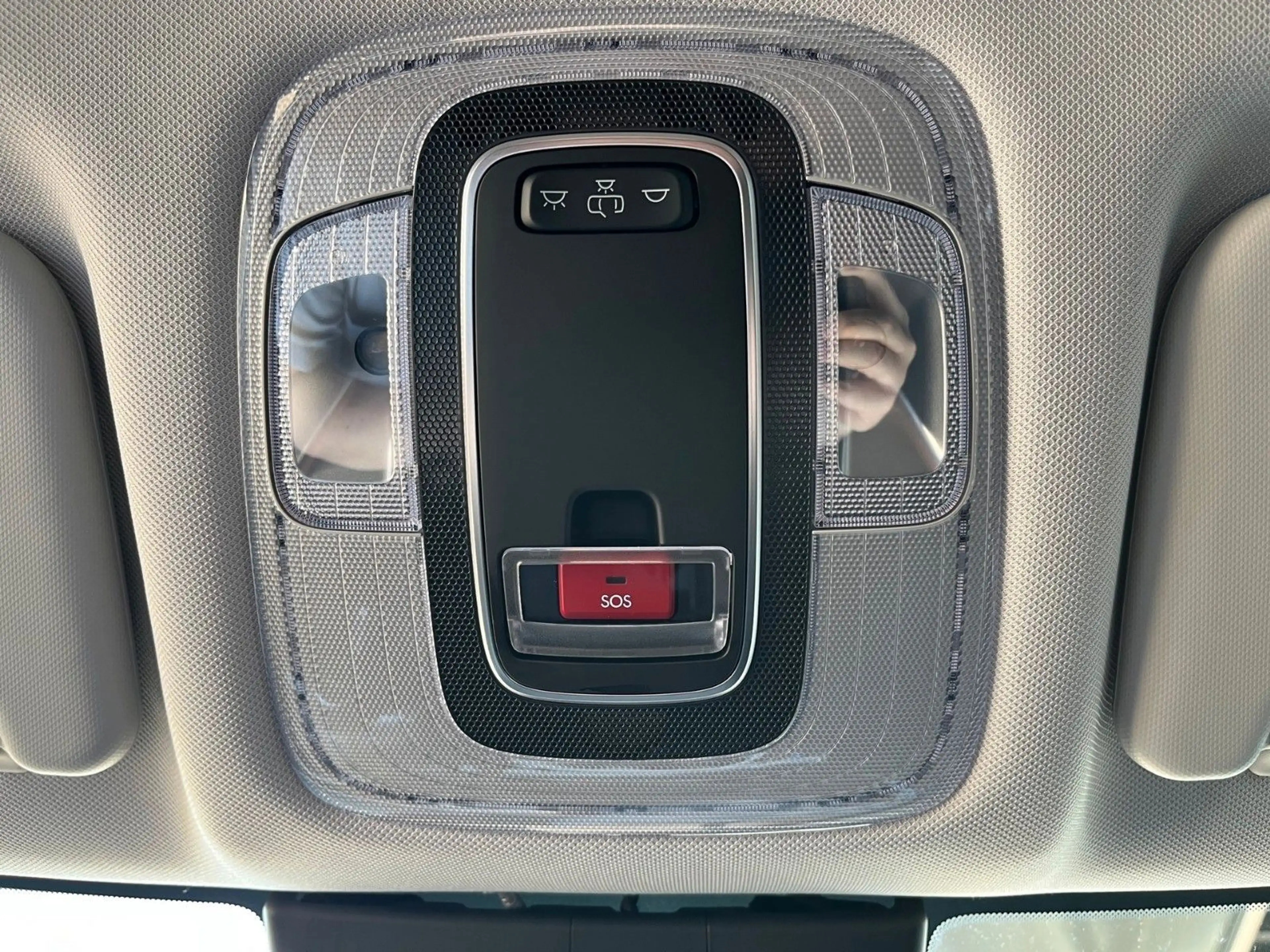 Hyundai KONA Elektro Trend 65 kWh Wärmepumpe LED Navi — photo 15