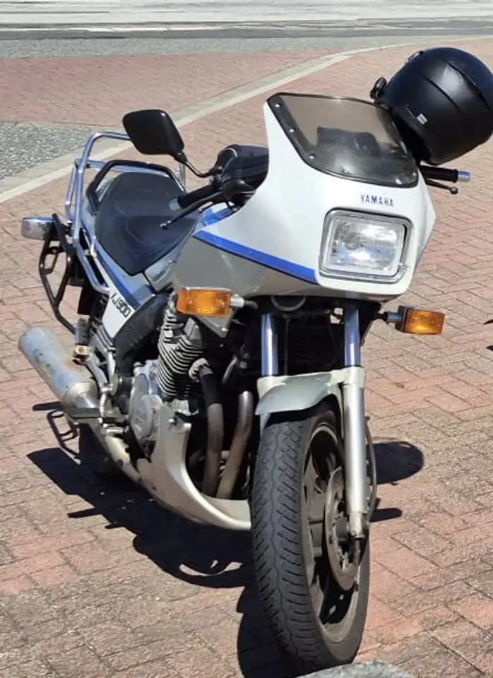 Yamaha XJ 900