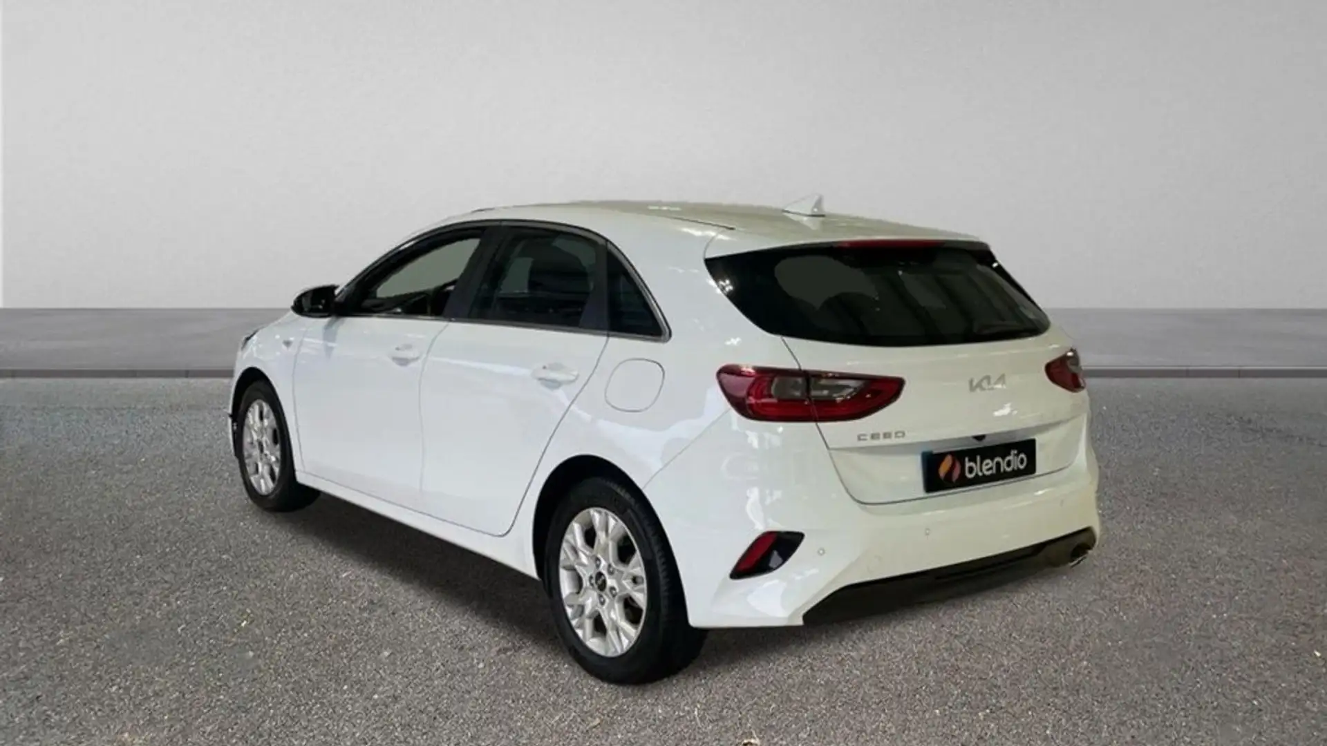 Kia 1.0 T-GDI 88KW DRIVE 120CV 5P Білий - 2