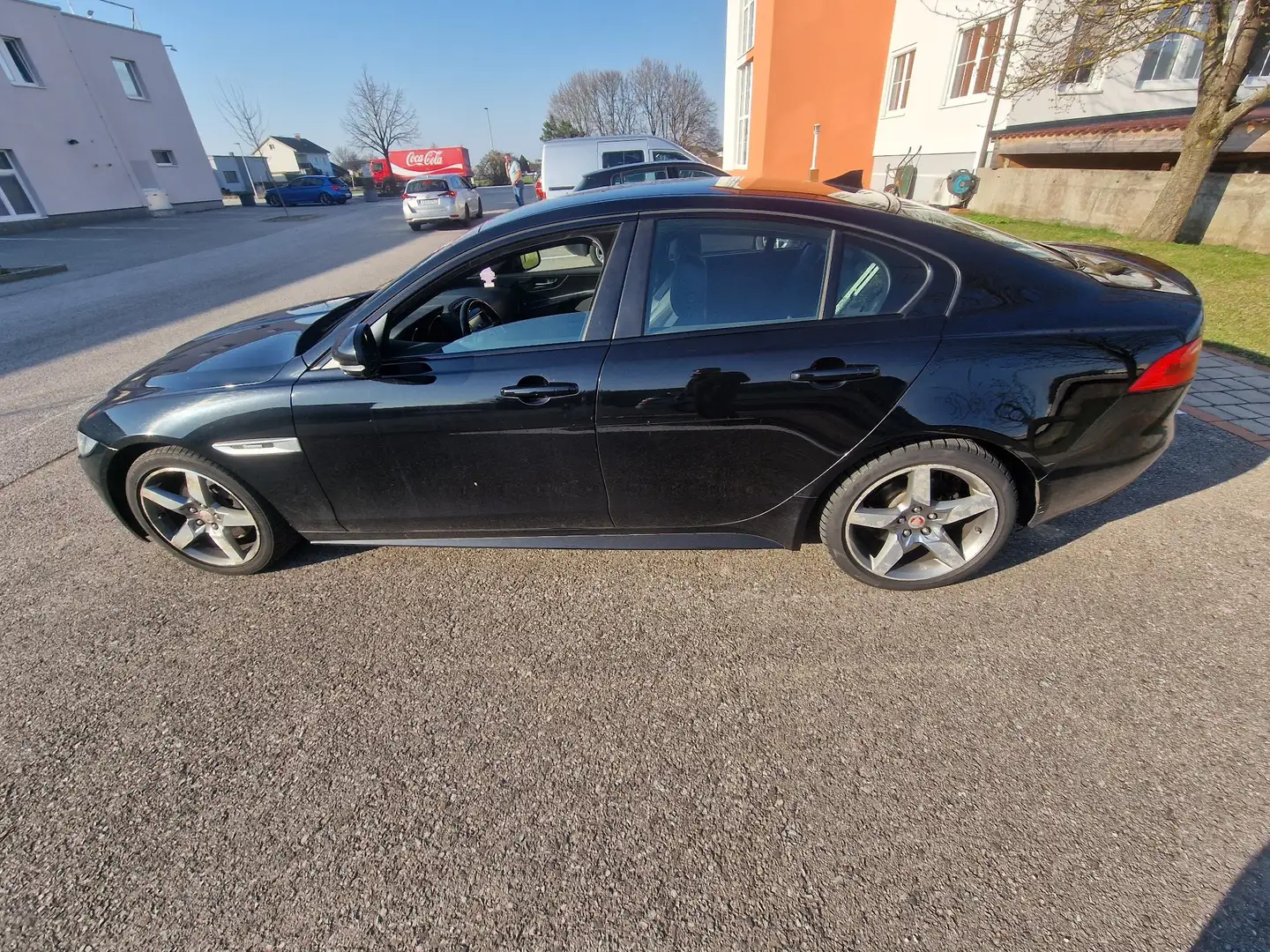 Jaguar XE 20d R-Sport Aut. - 2