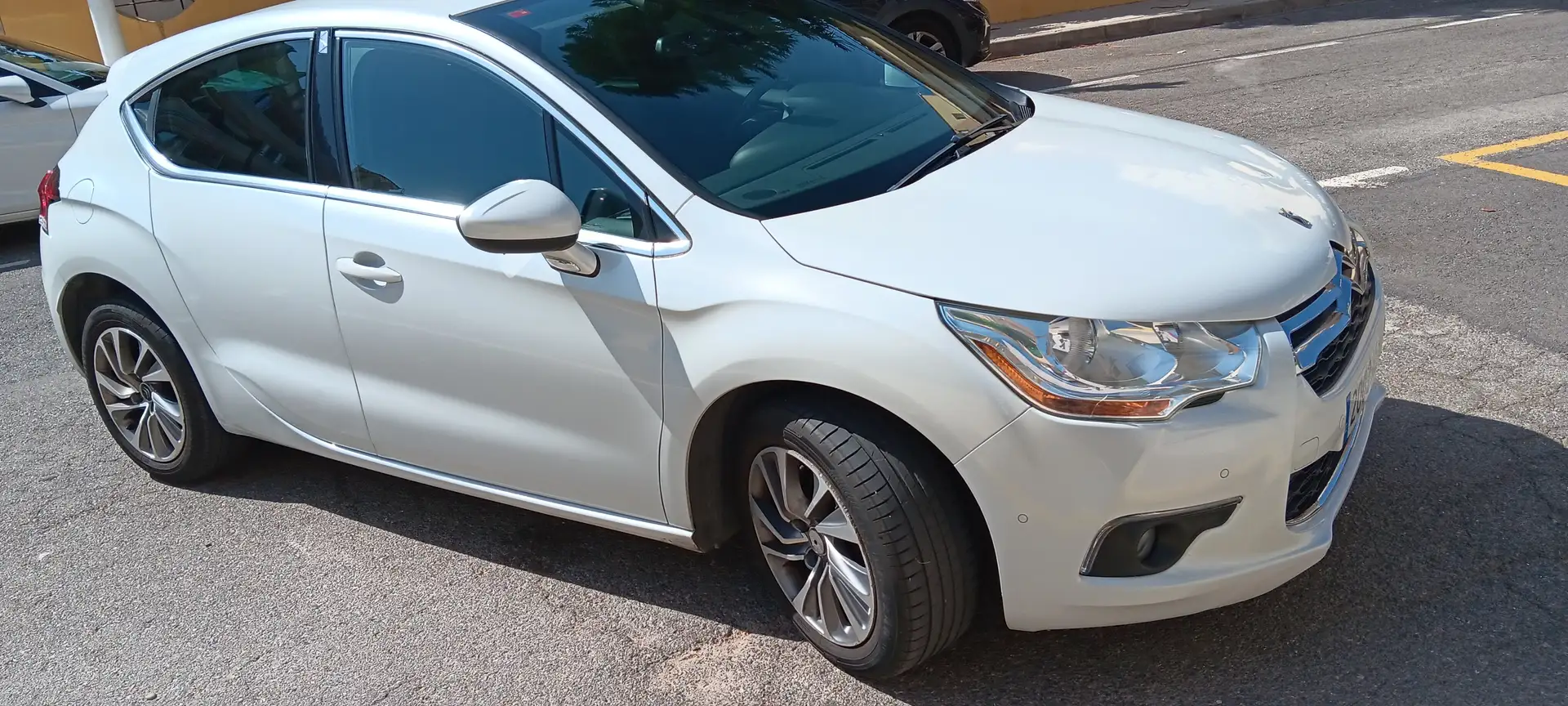 Citroen DS4 DS4 1.6e-HDi STT Style CMP 112 Style Biały - 2