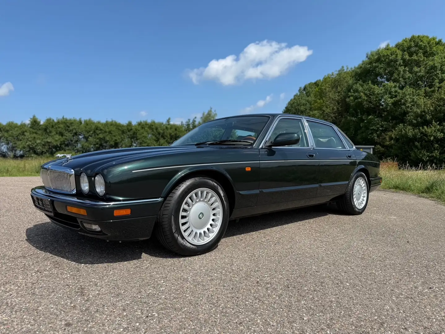 Jaguar XJ12 6.0 V12 SWB XJ12 ZEER NETTE STAAT / DOCUMENTATIE A Green - 1