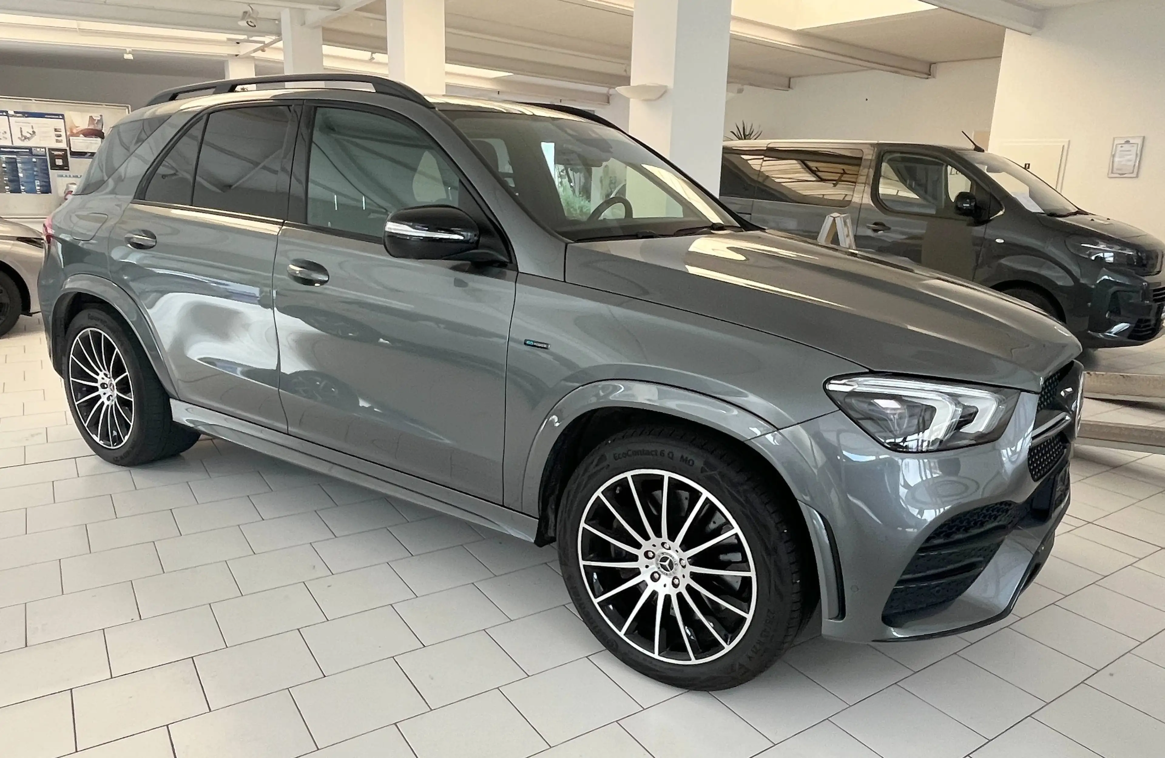 Mercedes-Benz GLE 350 GLE 350 de 4Matic *Pano*AHK* Sound* — photo 2