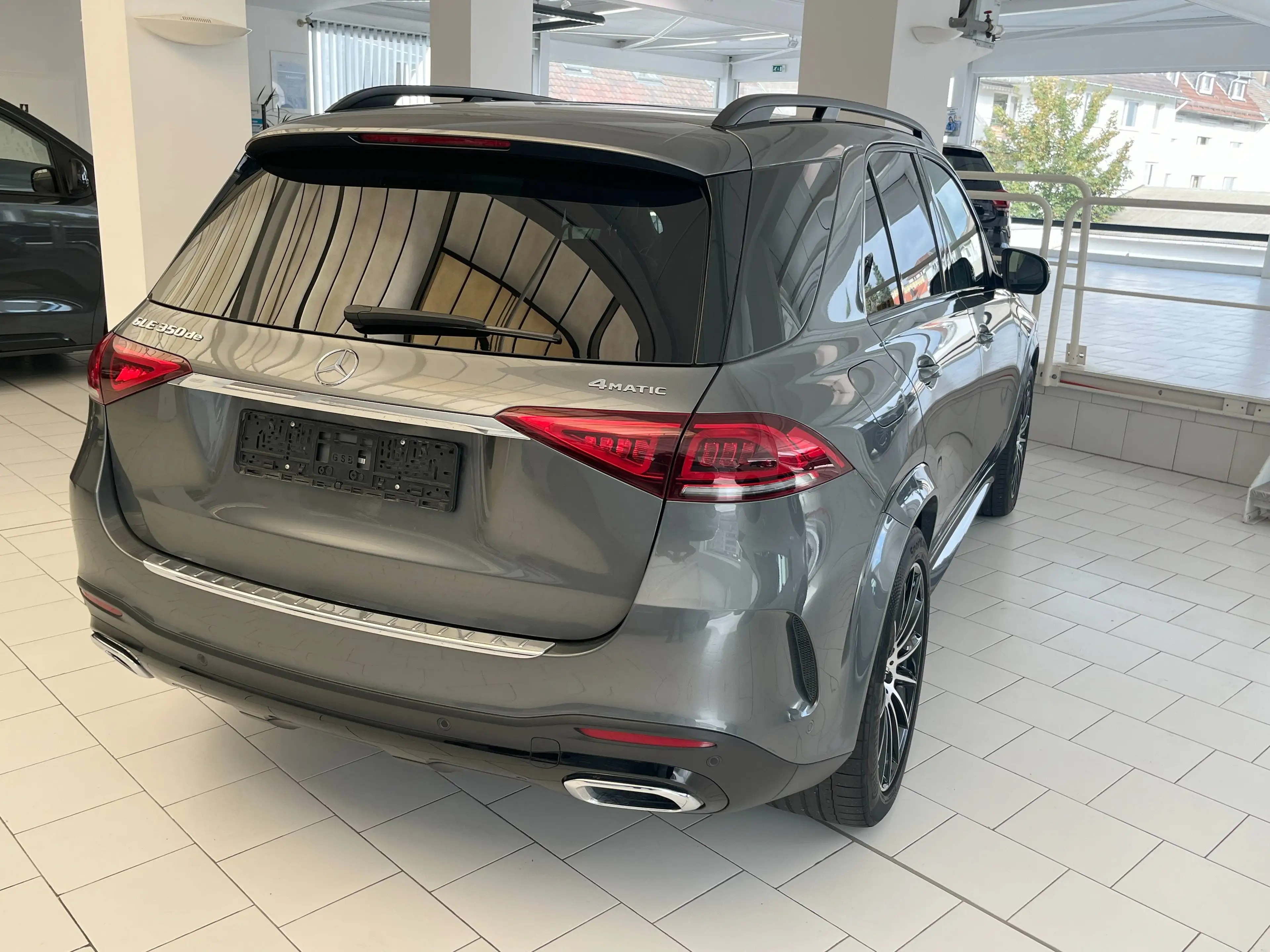 Mercedes-Benz GLE 350 GLE 350 de 4Matic *Pano*AHK* Sound* — photo 13