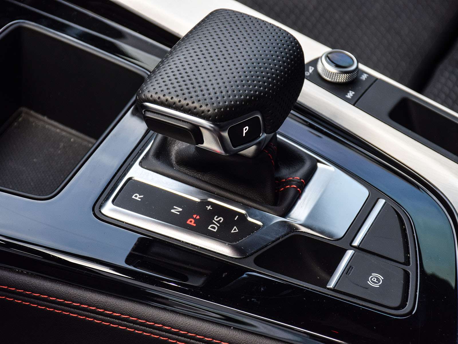 2024 Audi A5 quattro thumb 12