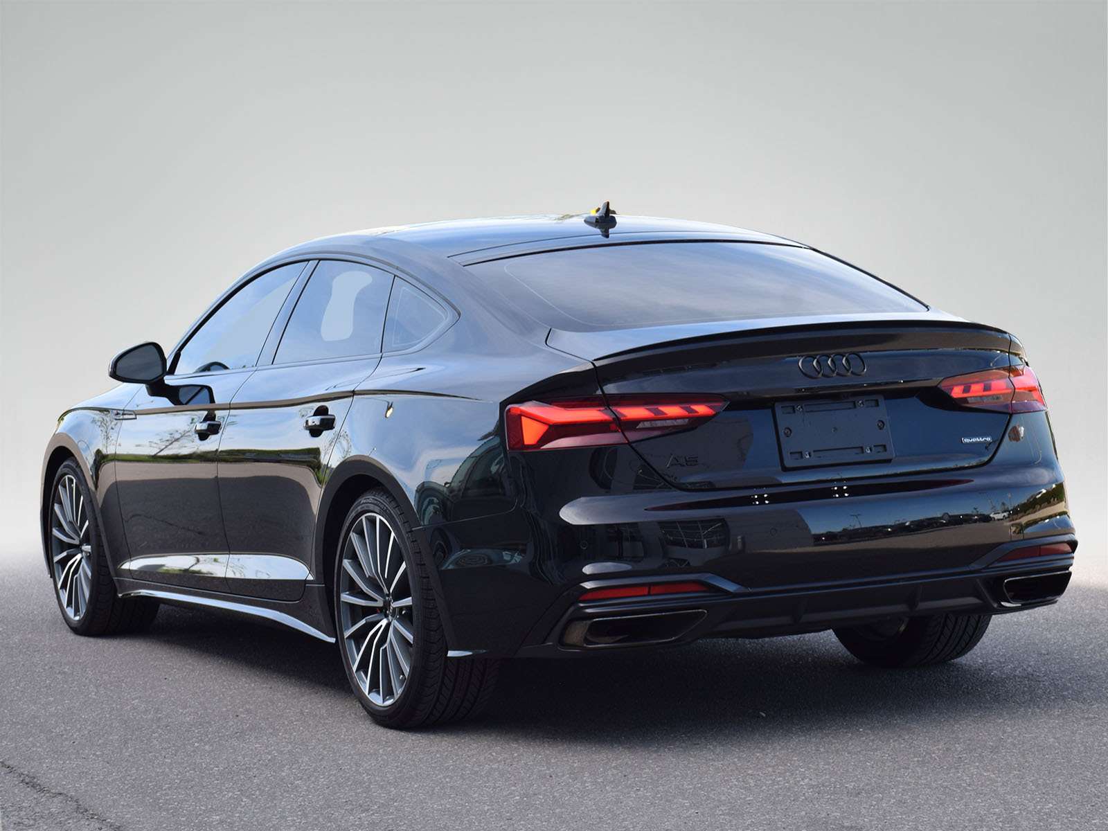 2024 Audi A5 quattro thumb 6