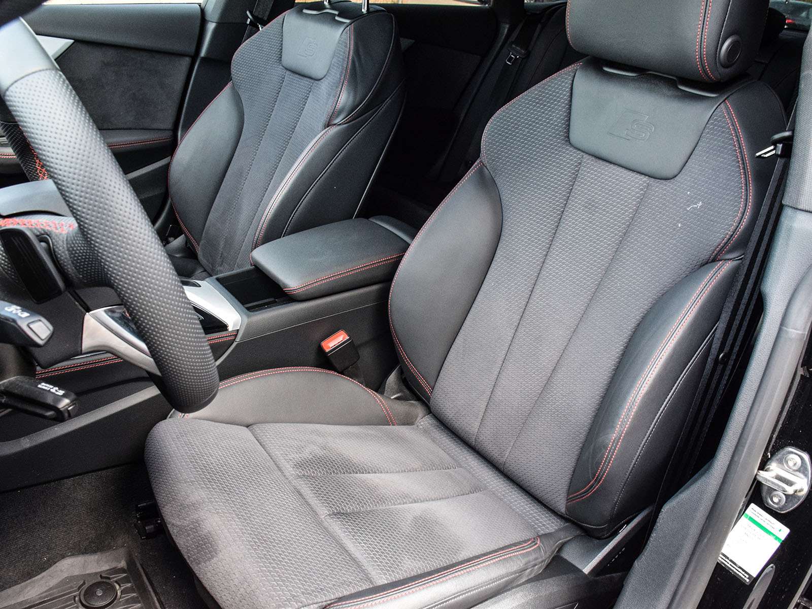2024 Audi A5 quattro thumb 8