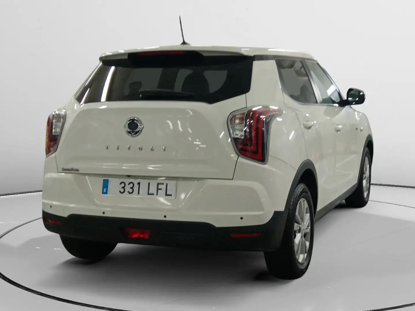 SsangYong Tivoli G15 Limited 4x2 Blanco - 2