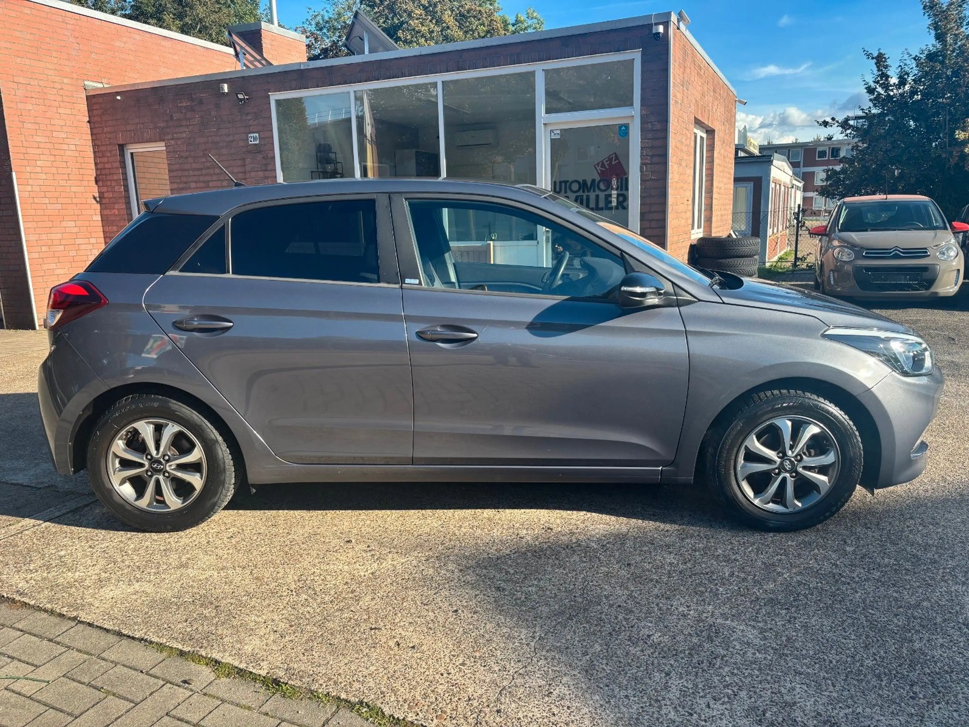 Hyundai i20 Passion — photo 4