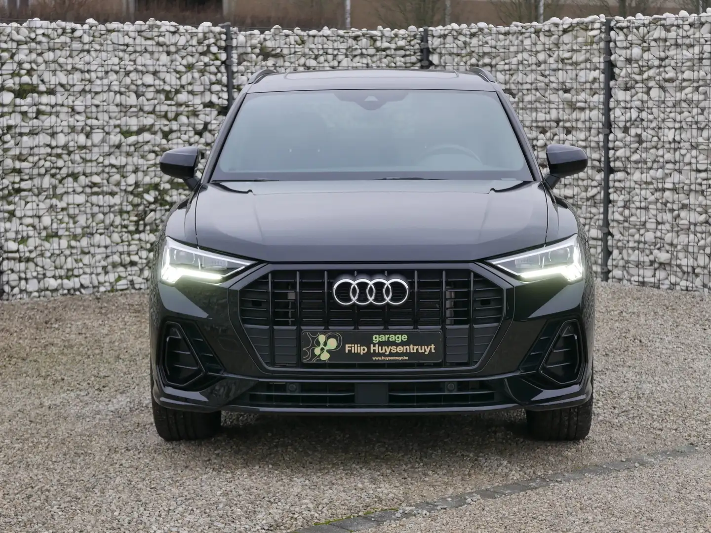 Audi Q3 45 TFSIe PHEV S line tronic + Virtual - Pano - Led Noir - 2