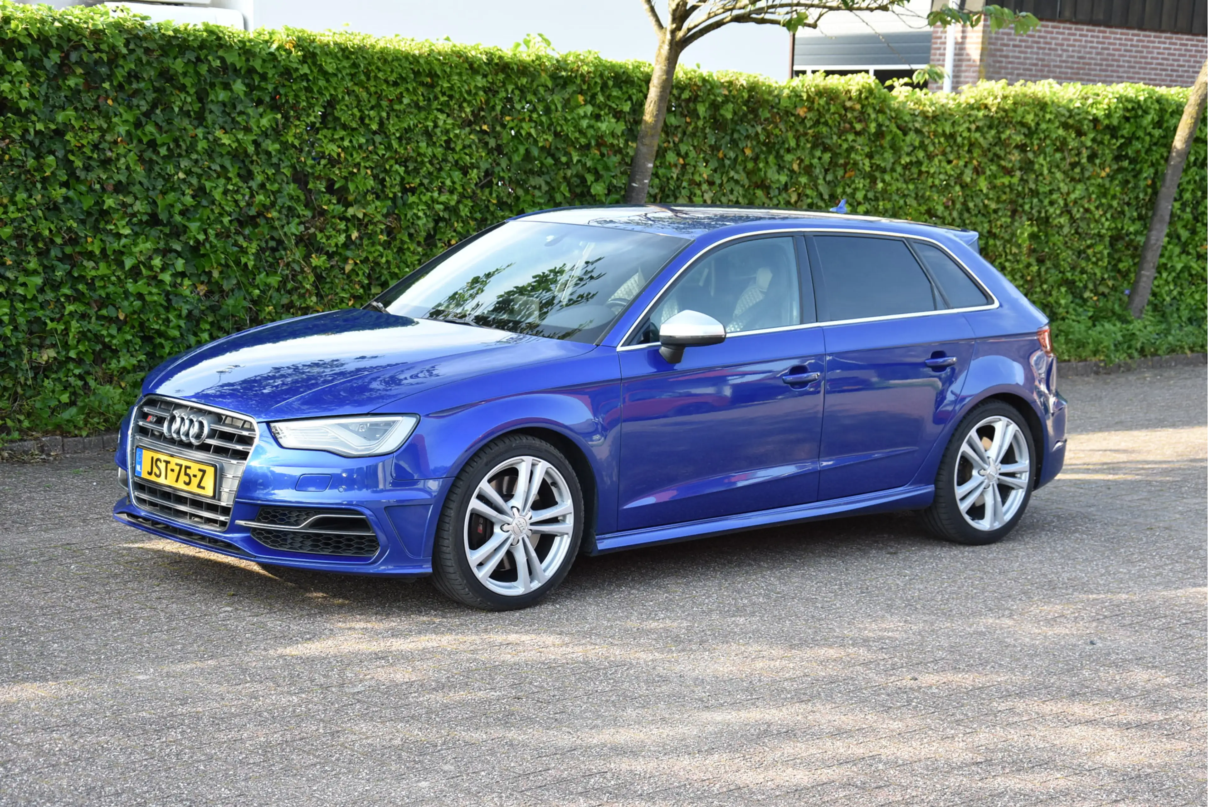 Audi S3 Sportback B&O sportstoelen dealer onderhouden — photo 2