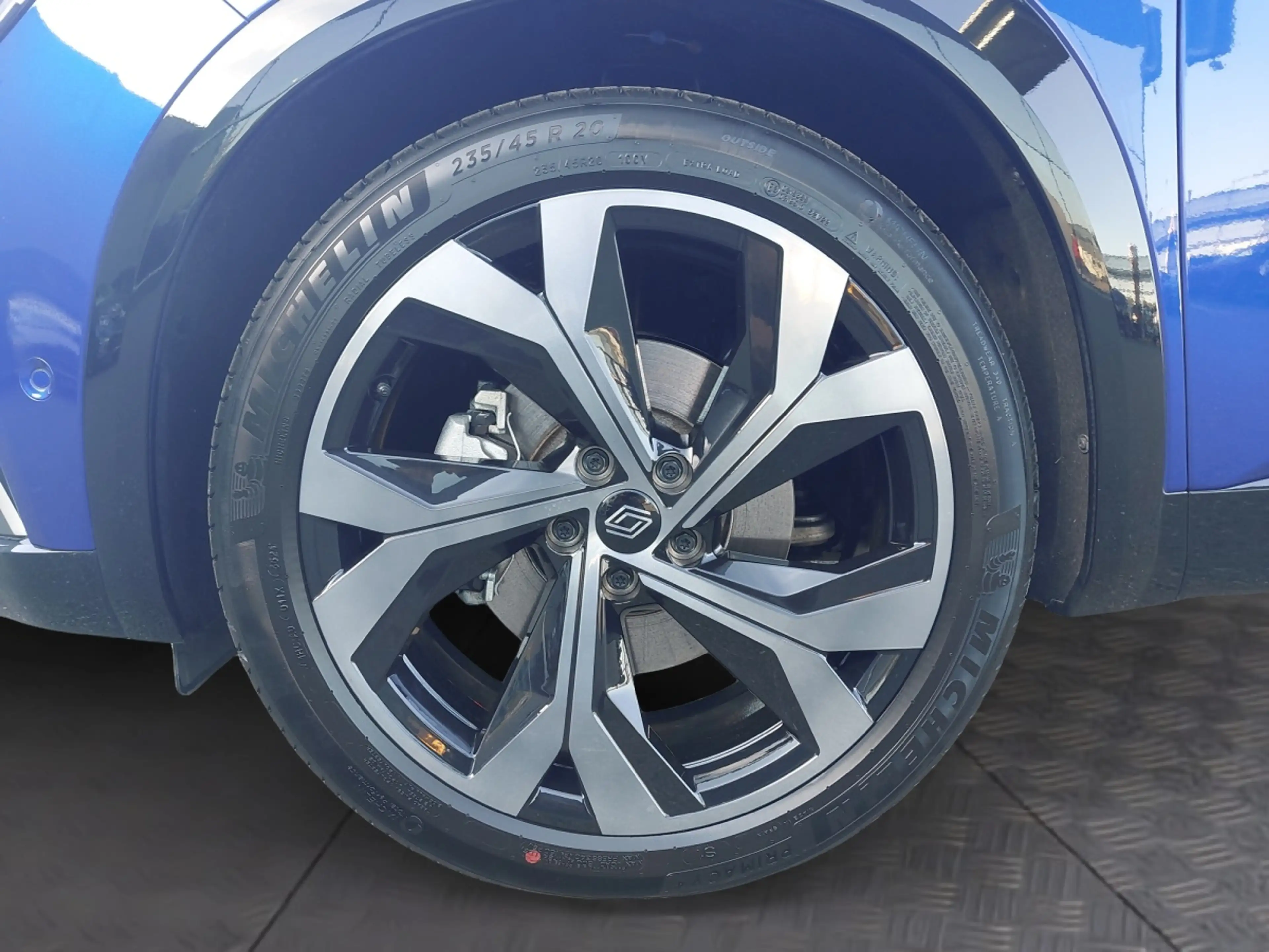 Renault Austral Iconic Esprit Alpine E-Tech Full Hybrid 200 — photo 14