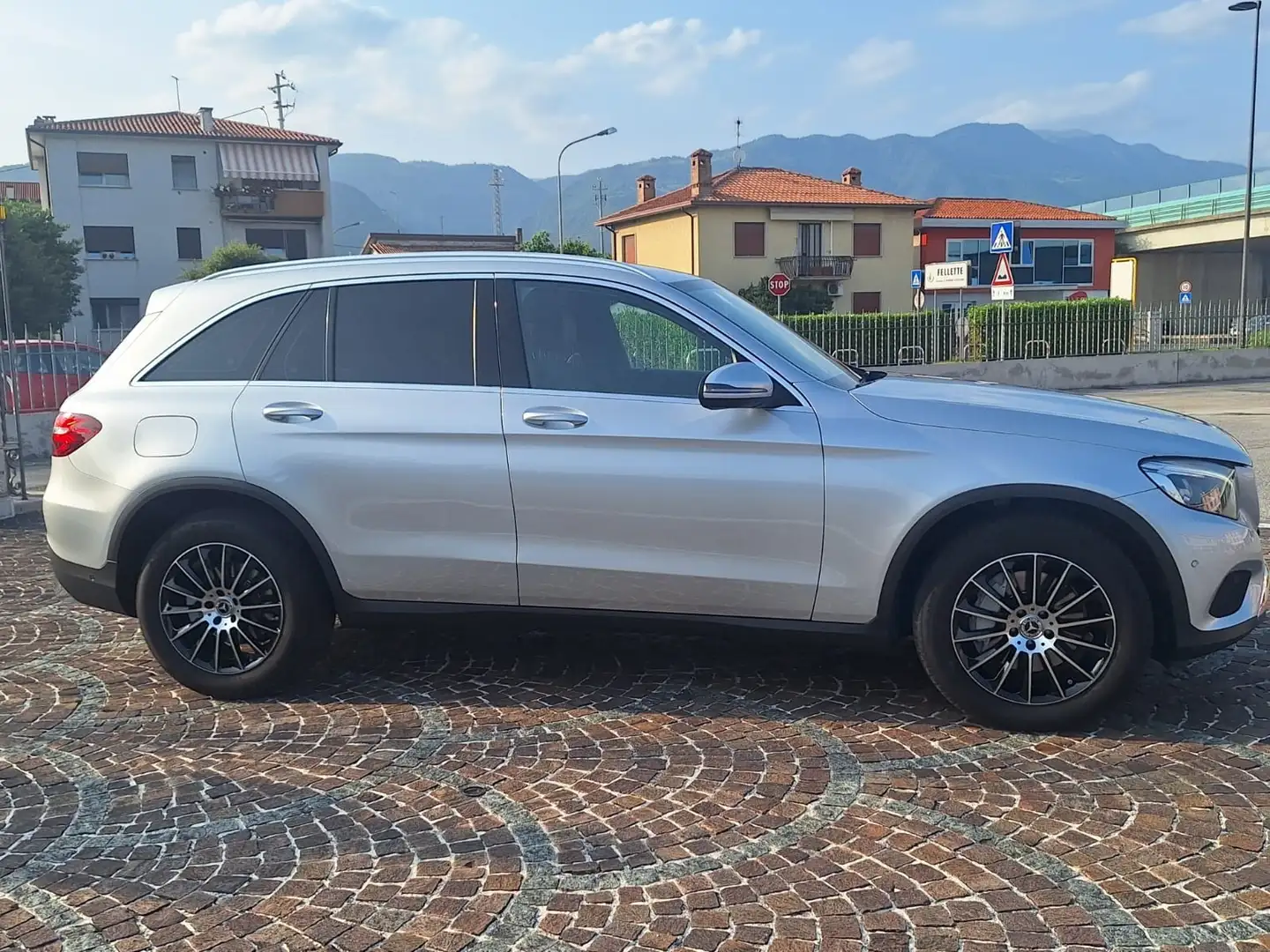 Mercedes-Benz GLC 220 Coupe d Business 4matic auto - 2